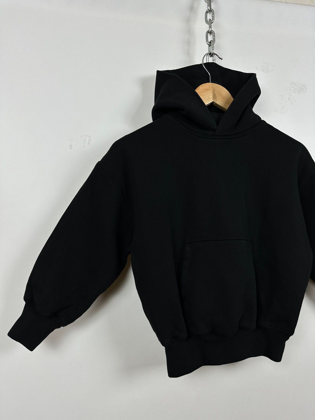 Gap Kids YZY X Gap Black Perfect Hoodie 6-7 years Size US S / EU 44-46 / 1 - 4 Thumbnail