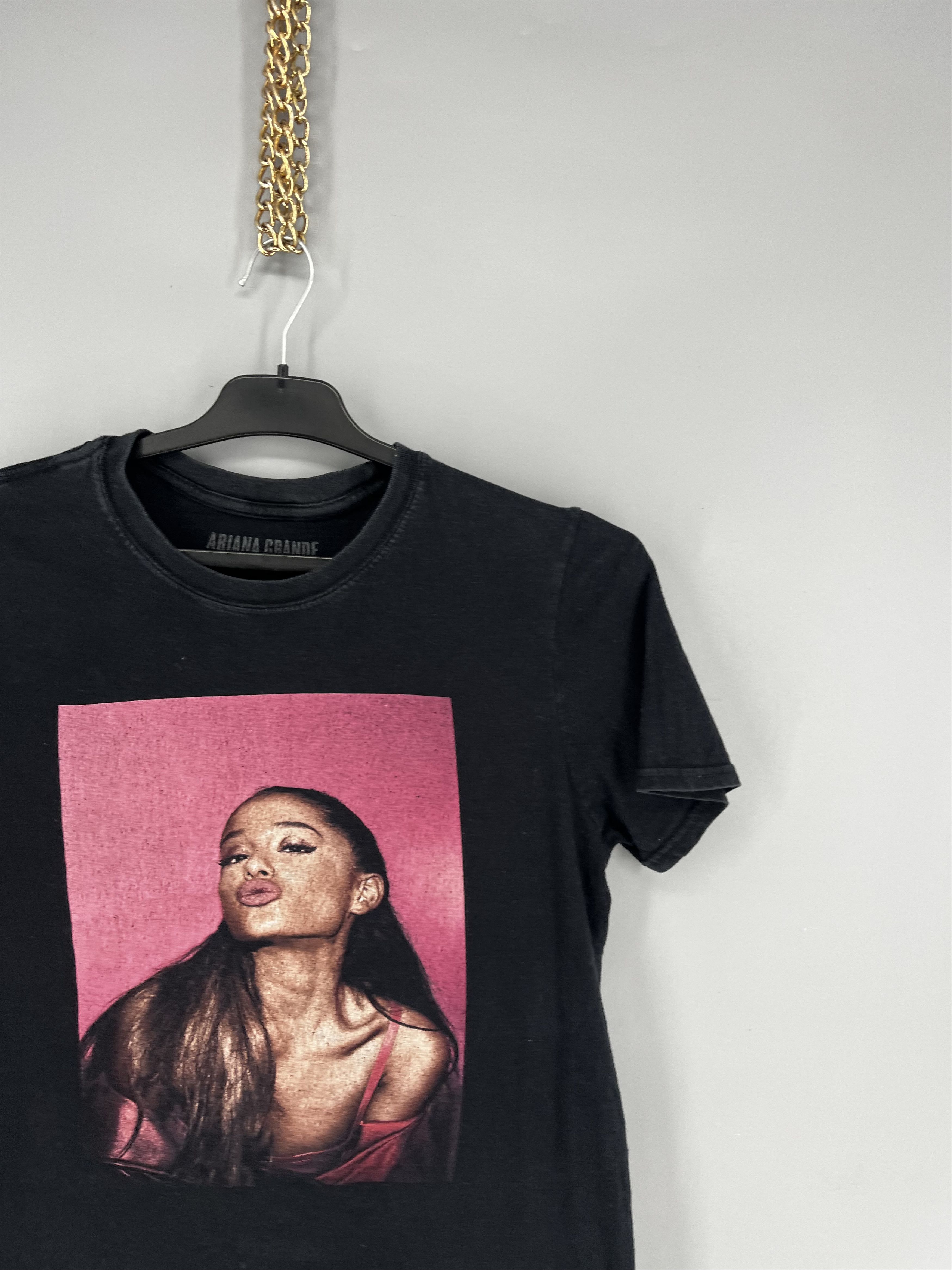 Band Tees Ariana Grande Shirt Short Sleeve Concert Shirt Band Black S Size US S / EU 44-46 / 1 - 5 Thumbnail
