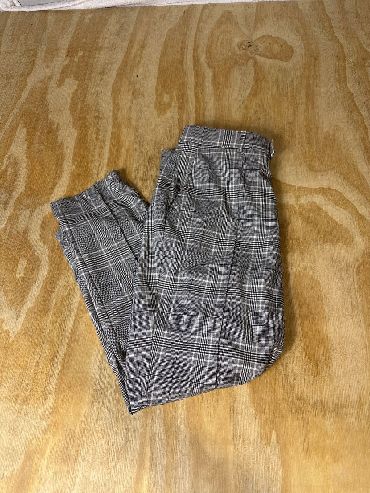 Boohoo Mens Grey White Black Plaid Dress Pants US 32 Size US 32 / EU 48 - 10 Thumbnail