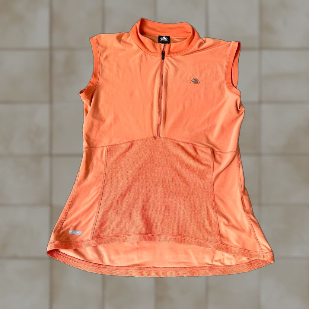 Nike Nike ACG Shirt Womens L Orange 1/4 Zip Back Pocket Cropped 90s Running T-Shirt Pullover Sleeveless Front Swoosh Size L / US 10 / IT 46 - 1 Thumbnail