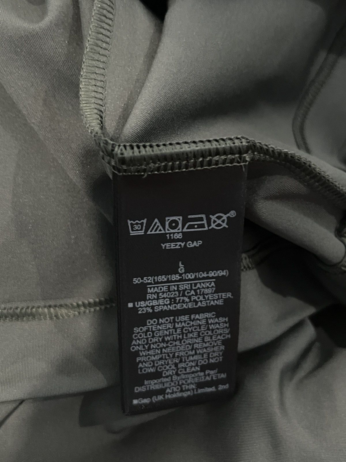 Balenciaga Yeezy Gap Balenciaga Second Skin Tank Top Size Large Size US L / EU 52-54 / 3 - 5 Thumbnail
