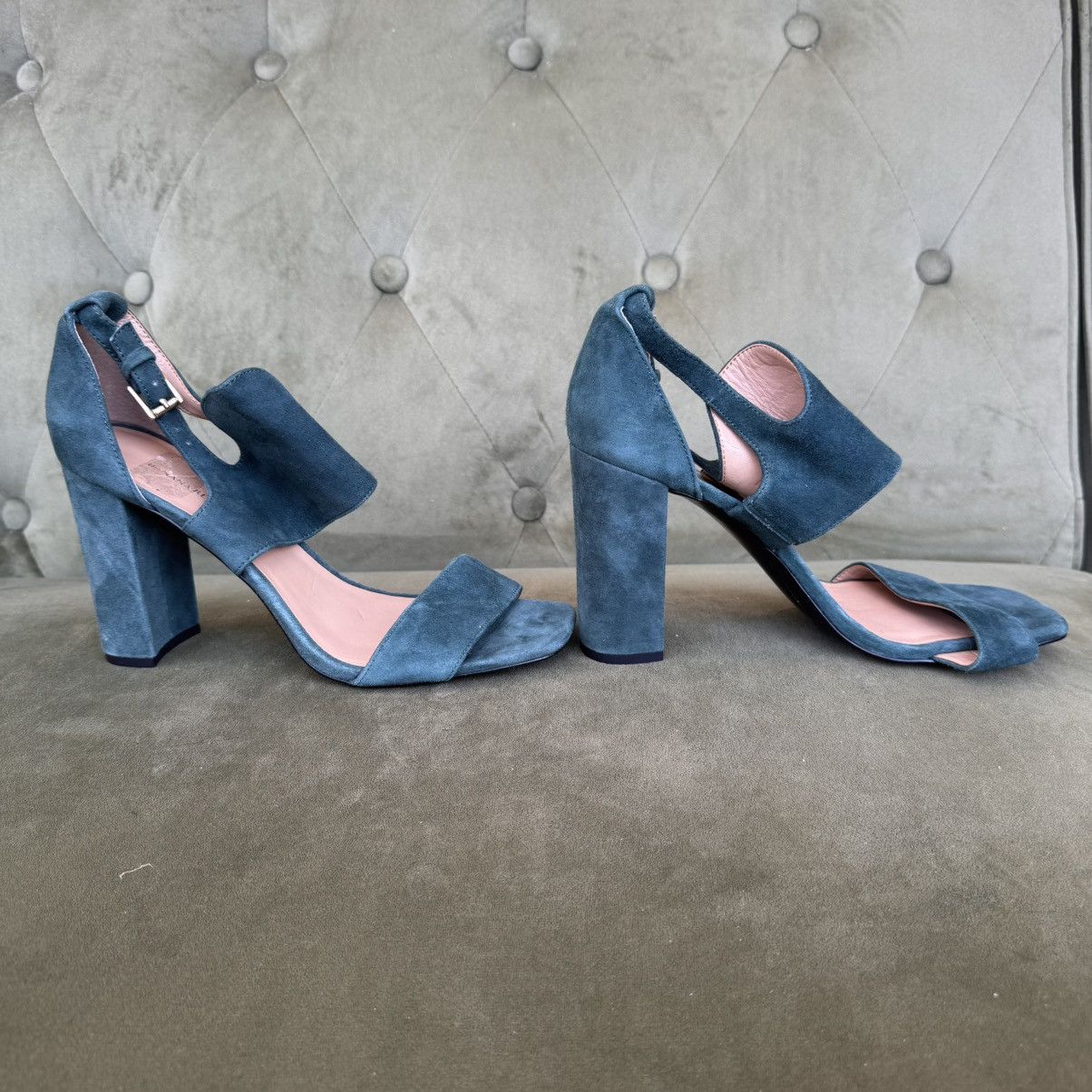 Banana Republic Banana Republic Blyss Green Suede Sandals 8.5 M Size US 8.5 / IT 38.5 - 6 Thumbnail