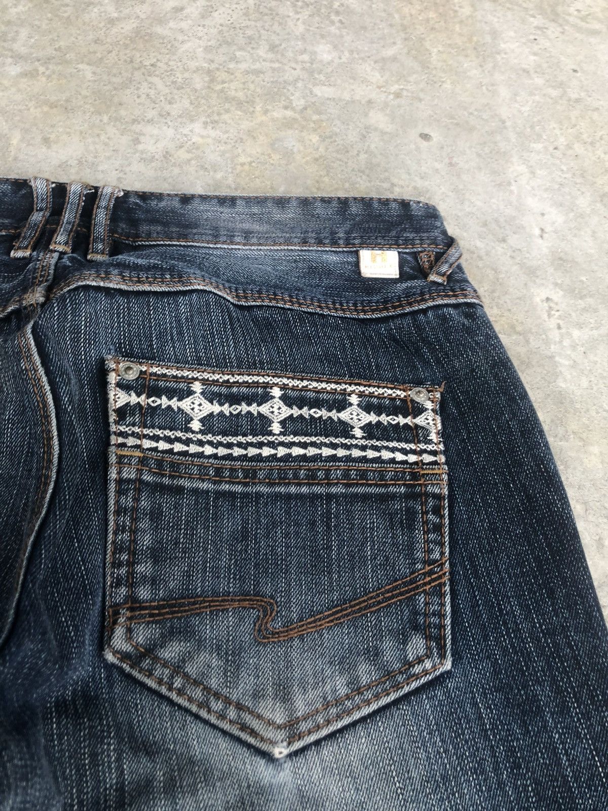 If Six Was Nine Hideway Nicole Flared Jeans Navajo Style Size US 32 / EU 48 - 18 Thumbnail