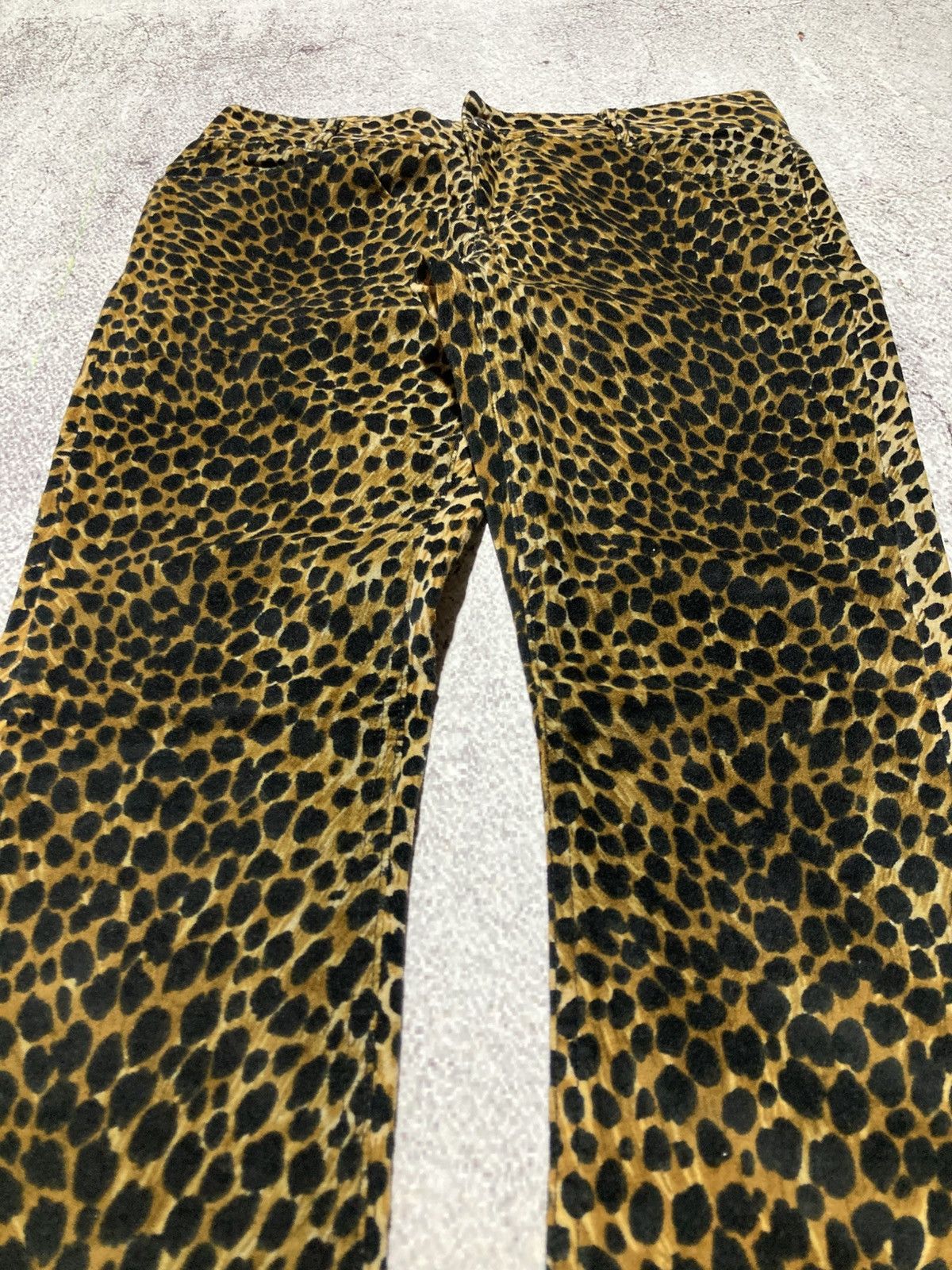 Japanese Brand 2000s Loaf Leopard Motif Waxed Slim Fit Pants Lgb Style Size US 28 / EU 44 - 8 Thumbnail