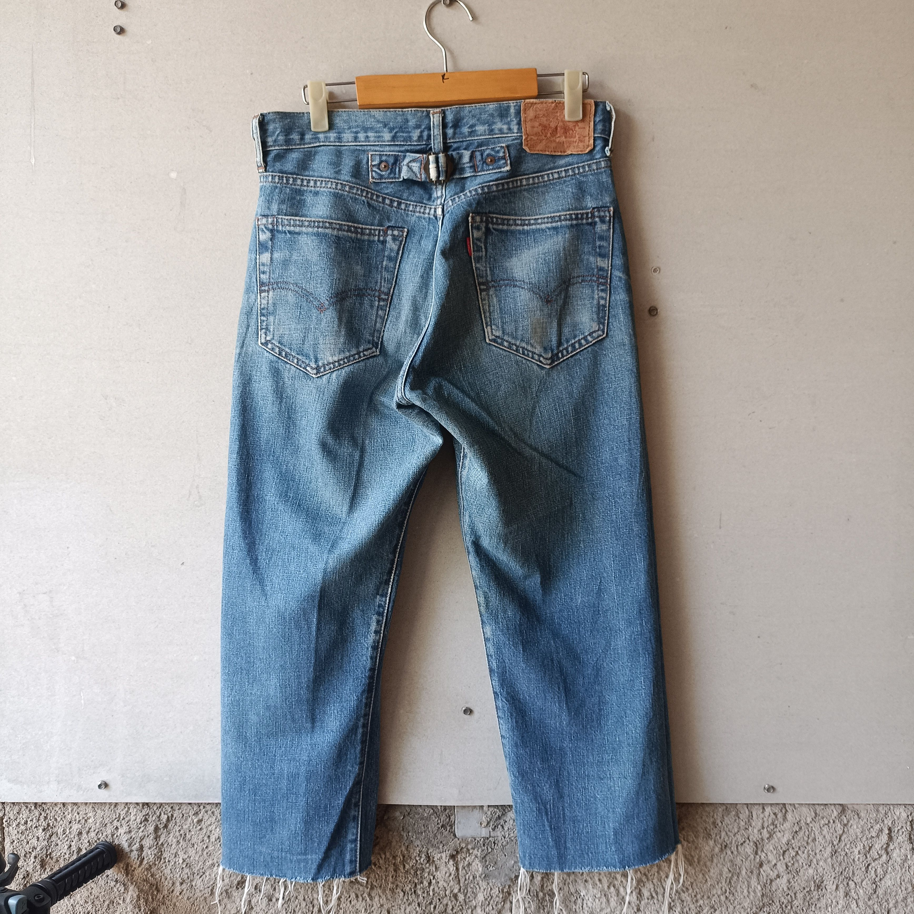 Levi's LEVI’S 701-XX BIG E MODEL 1937 JAPAN MADE🇯🇵 BUTTON J22 Size US 30 / EU 46 - 1 Thumbnail