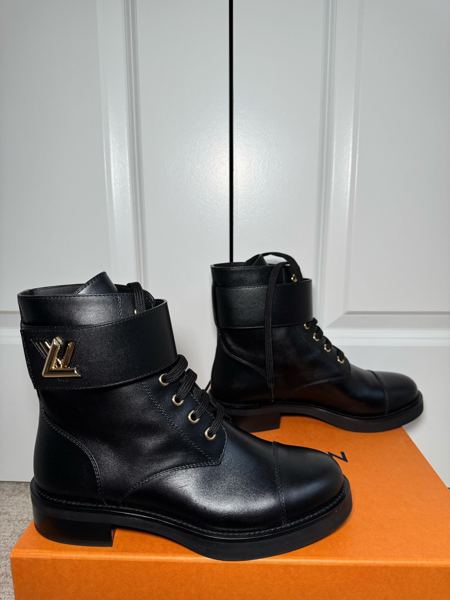 Louis Vuitton Wonderland Ranger Size US 8 / IT 38 - 21 Thumbnail