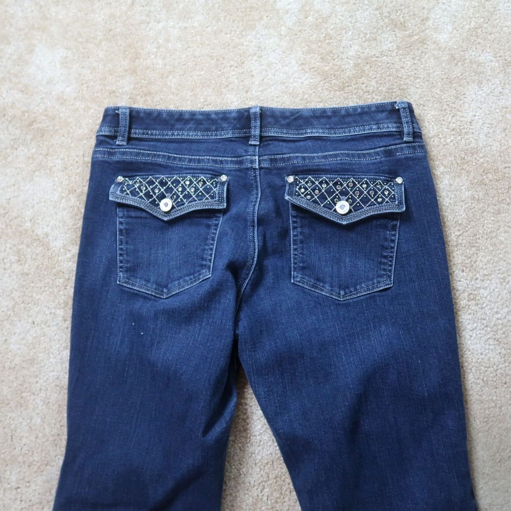 White House Black Market White House Black Market Jeans Womens 12 Blue Denim Bootcut 5-Pocket Classic Mid Rise Dark Wash Size 34" / US 12 / IT 48 - 6 Thumbnail