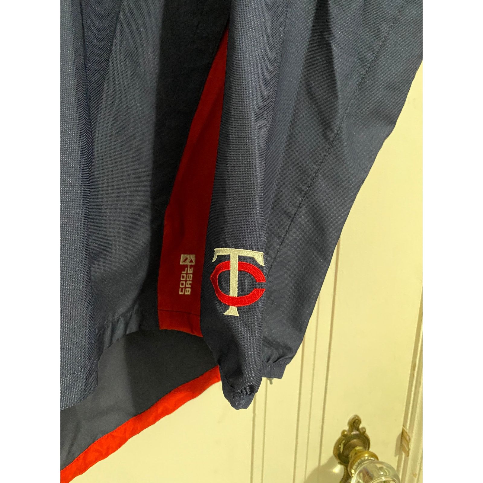 Majestic Minnesota Twins Majestic Cool Base Windbreaker Size Large Size US L / EU 52-54 / 3 - 4 Thumbnail