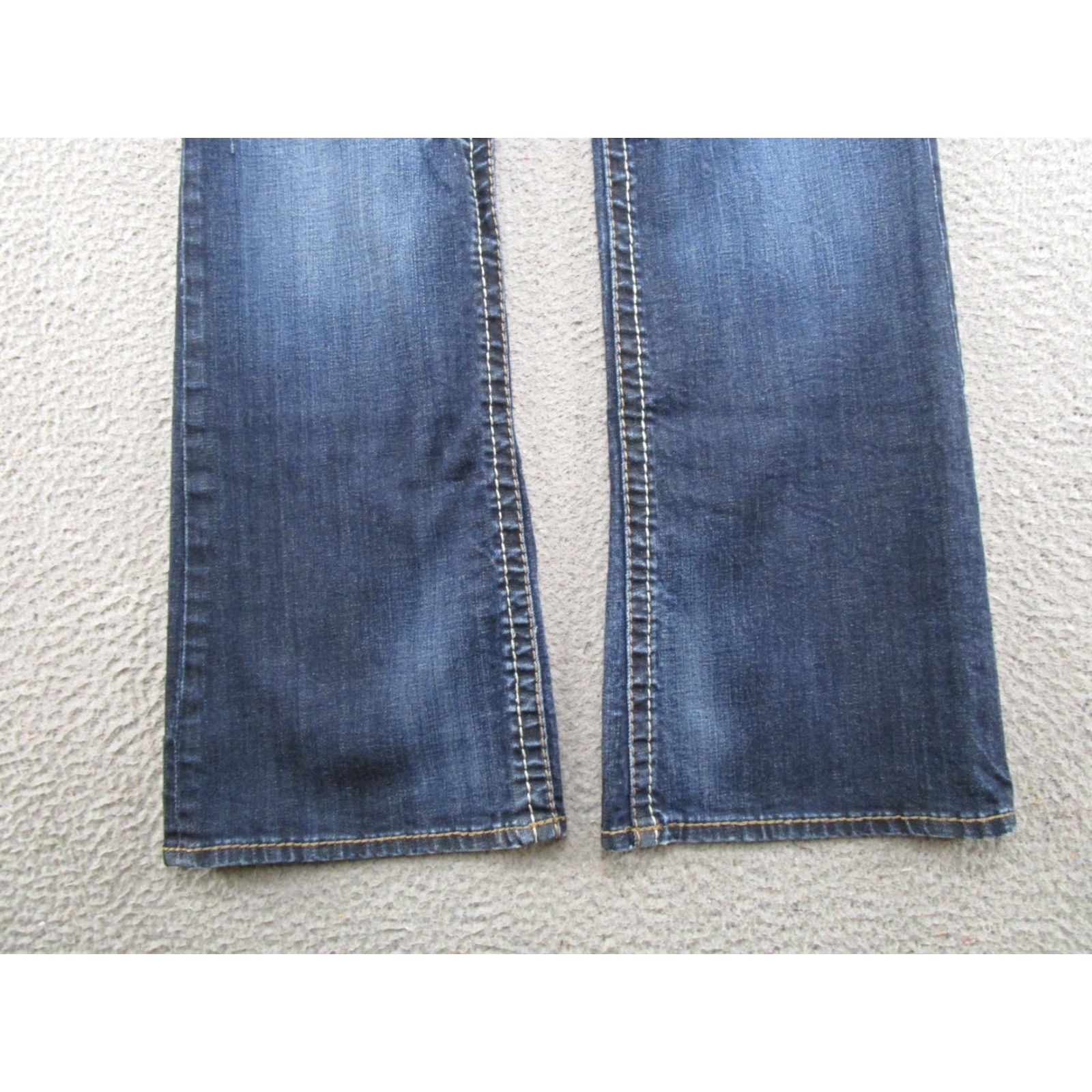 Vintage KUT from The Kloth So Low Rise Bootcut Jeans Dark Wash Size 8 Blue Denim 5-Pocket Stretch Womens Regular Mid Rise Size 30" / US 8 / IT 44 - 2 Thumbnail