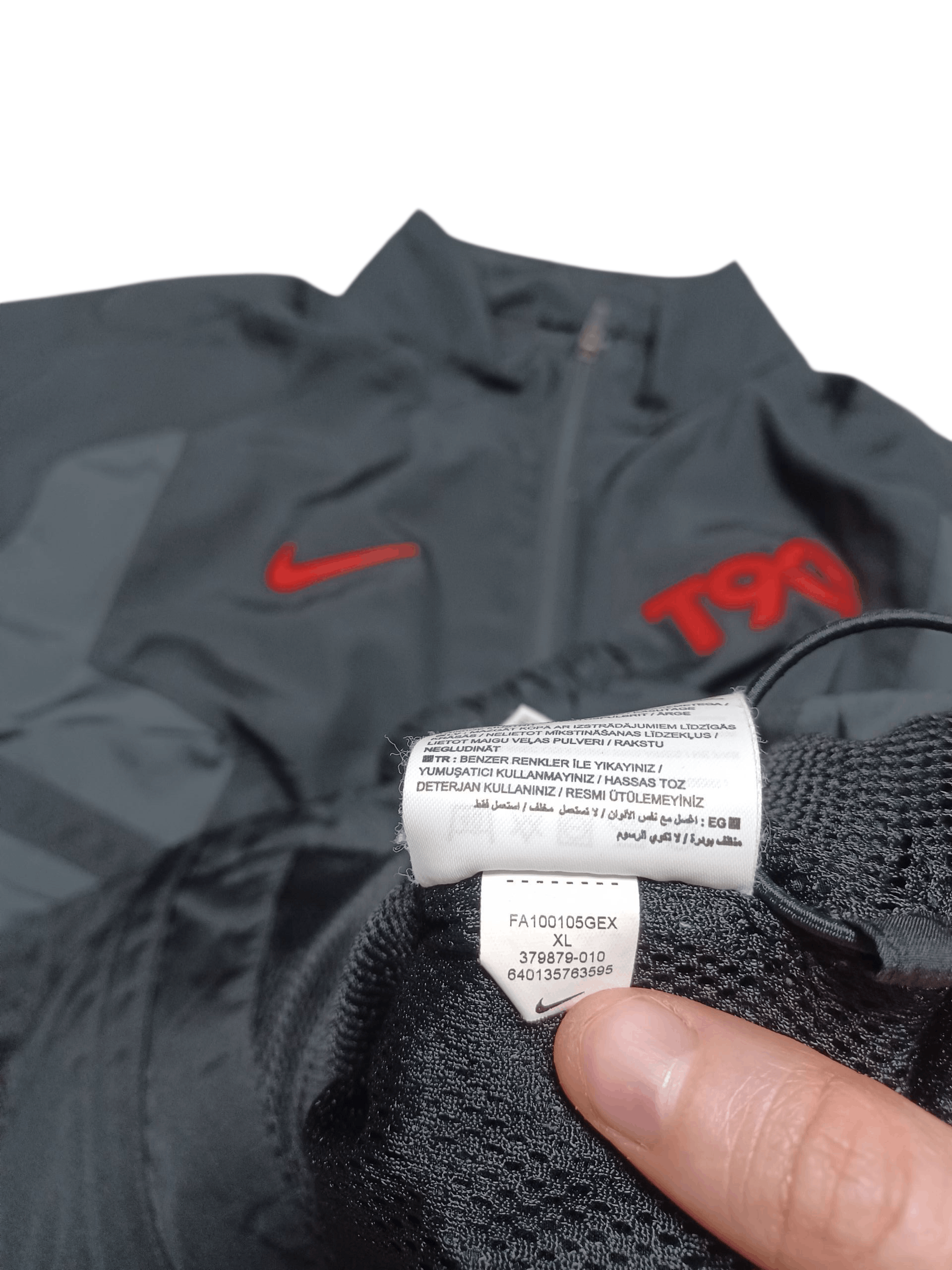 Nike NIKE TOTAL 90 VINTAGE NYLON TRACK JACKET Size US XL / EU 56 / 4 - 5 Thumbnail