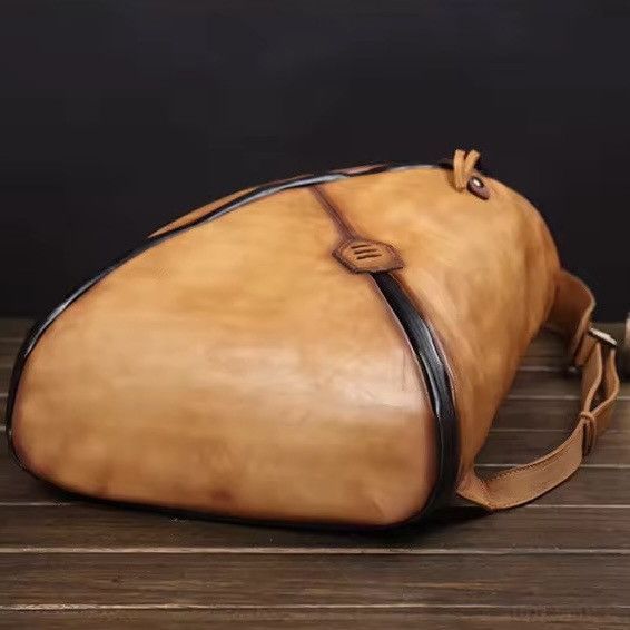 Genuine Leather Vintage Leather Backpack Size ONE SIZE - 4 Thumbnail