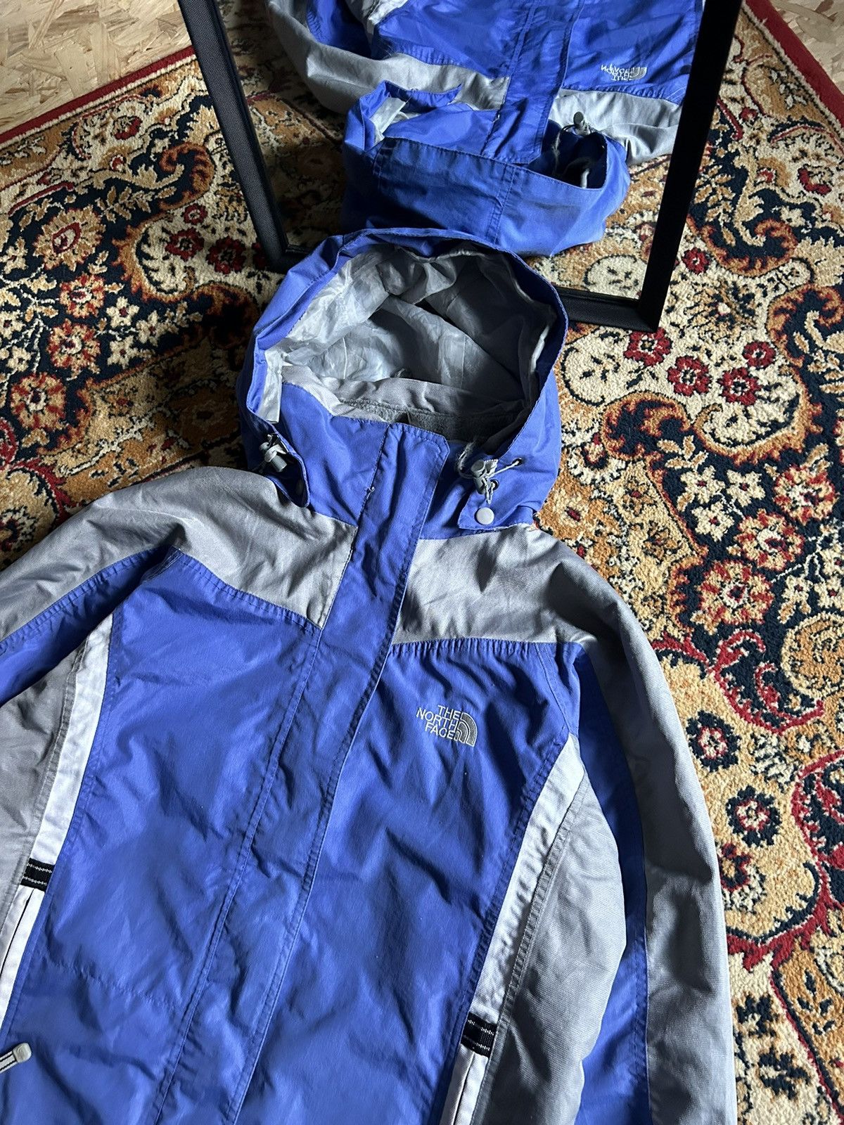 The North Face The North Face summit series Hyvent wmns jacket Size M / US 6-8 / IT 42-44 - 2 Thumbnail