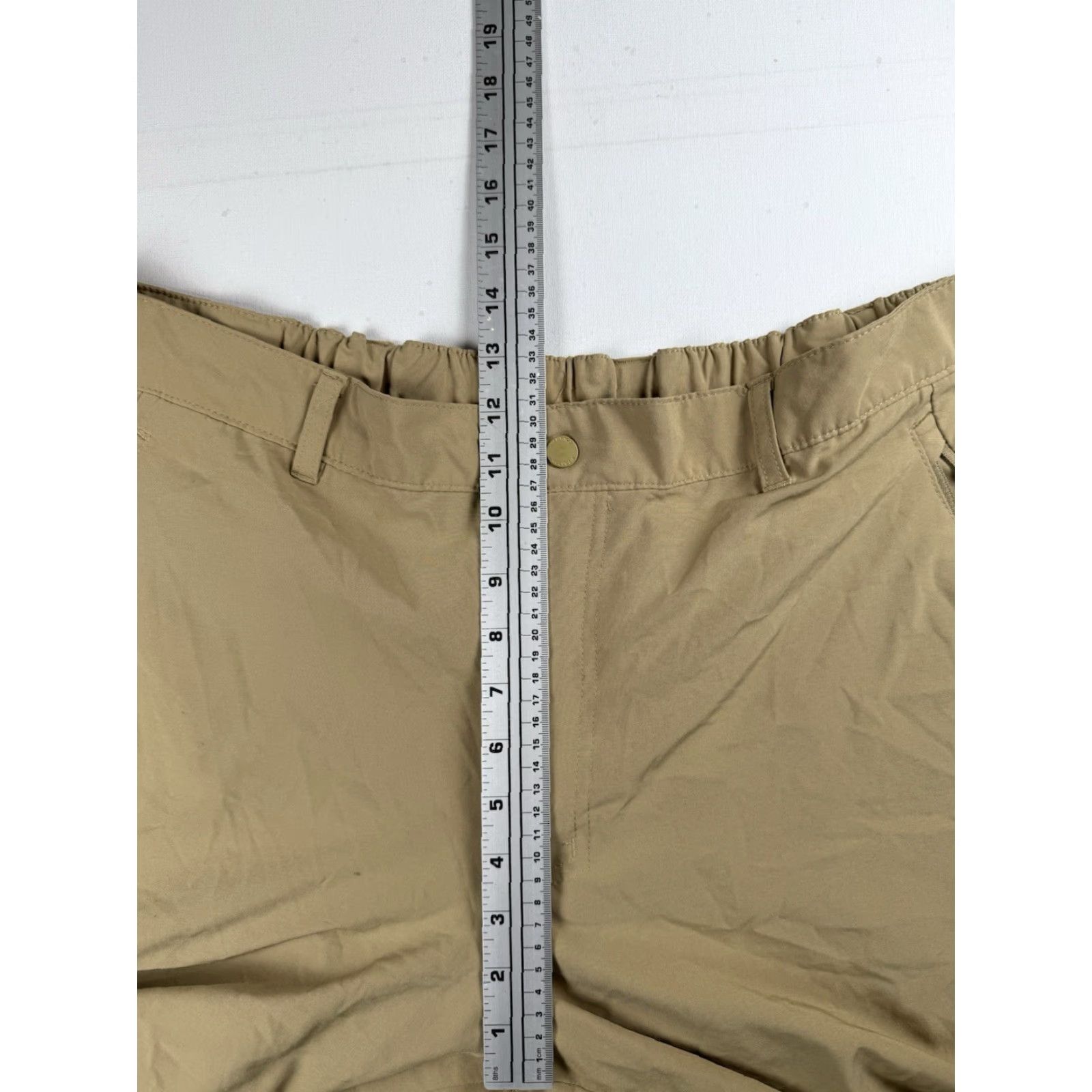 Vintage Columbia Cargo Shorts Hiking Flat Front Beige 42 Regular Men Size 42 Beige Tan Khaki Crew? Size US 42 / EU 58 - 6 Thumbnail