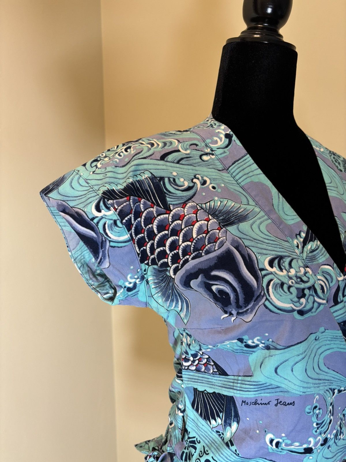Moschino × Vintage Vintage Moschino Blue Koi Fish Kimono Wrap Top Size S / US 4 / IT 40 - 6 Thumbnail