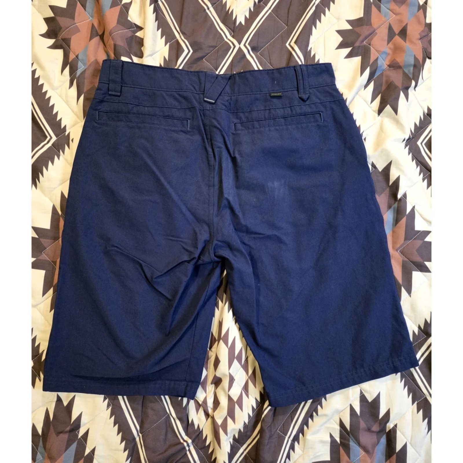 Oakley Oakley Men's Shorts Embroidered Logo Golf Casual Navy Blue 12" Inseam Size 32 Size US 32 / EU 48 - 2 Thumbnail