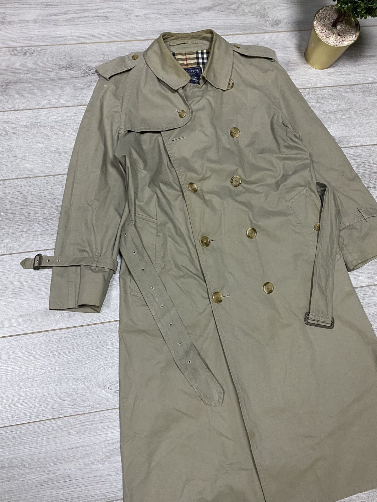 Burberry Burberry vintage trench double breasted beige nova check Size US M / EU 48-50 / 2 - 1 Thumbnail