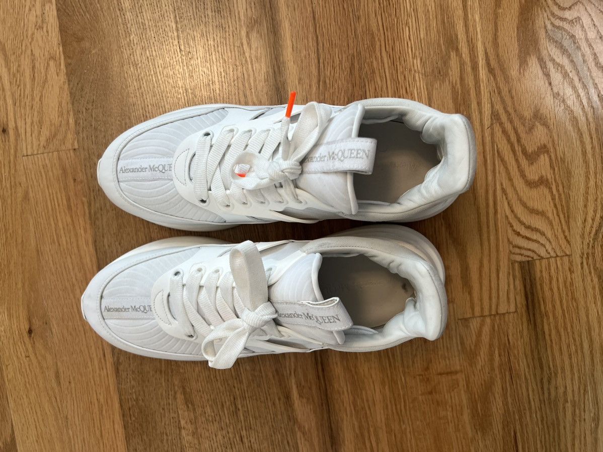 Alexander McQueen ALEXANDER MCQUEEN Oversized Runner Sneakers Size US 10 / EU 43 - 12 Thumbnail