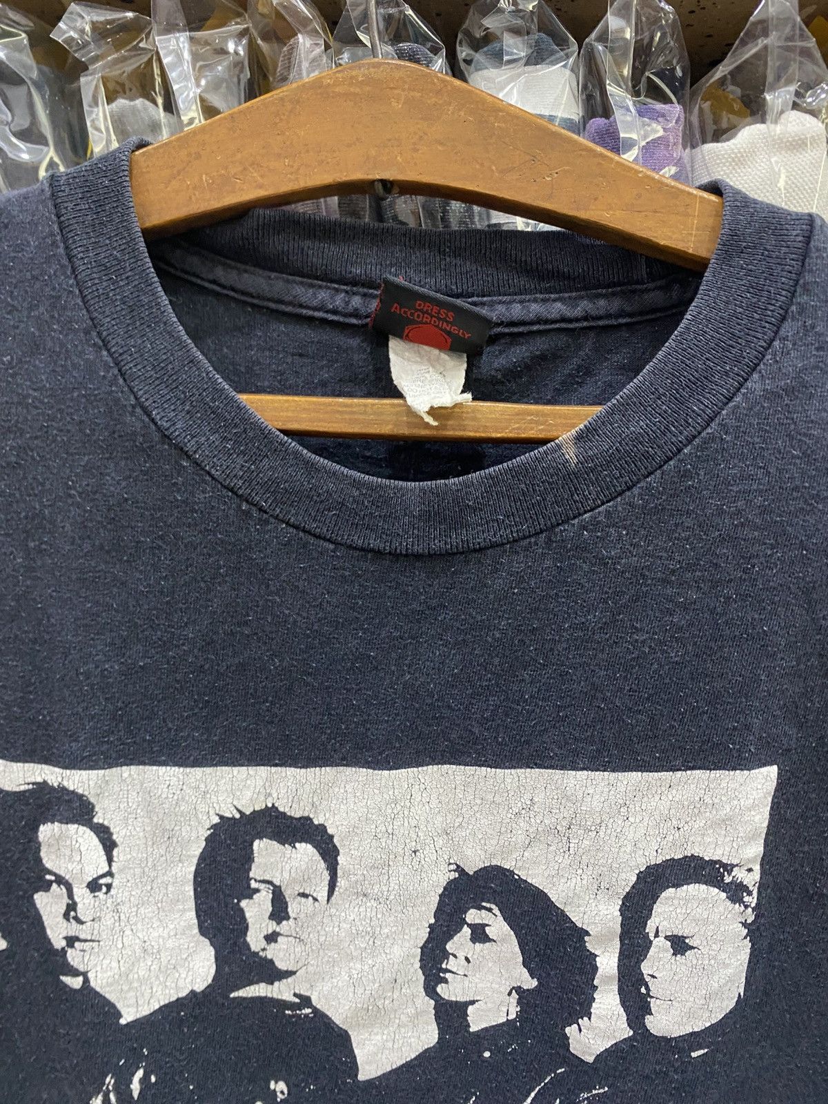 Band Tees VINTAGE PIXIES Y2K BAND TEES Size US M / EU 48-50 / 2 - 5 Thumbnail