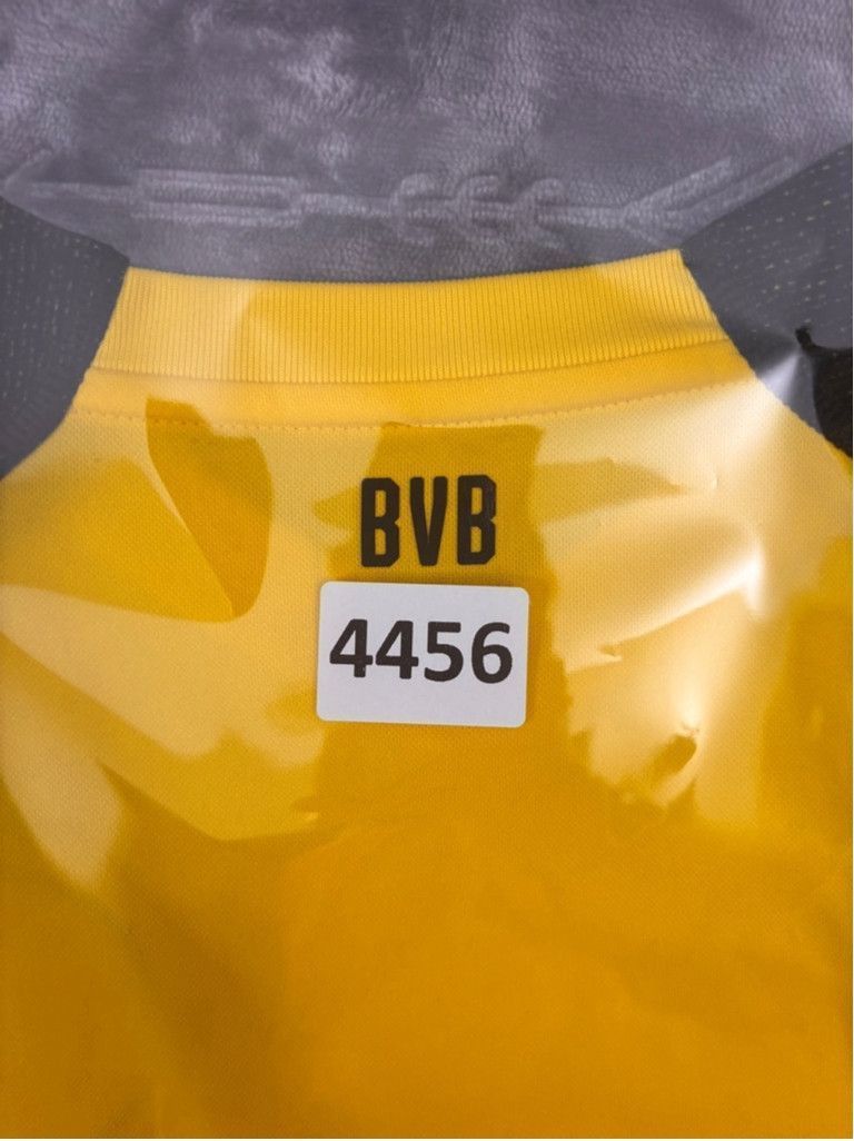Puma Men's Puma BVB Borussia Dortmund Jersey XL Yellow Soccer Size US XL / EU 56 / 4 - 11 Thumbnail