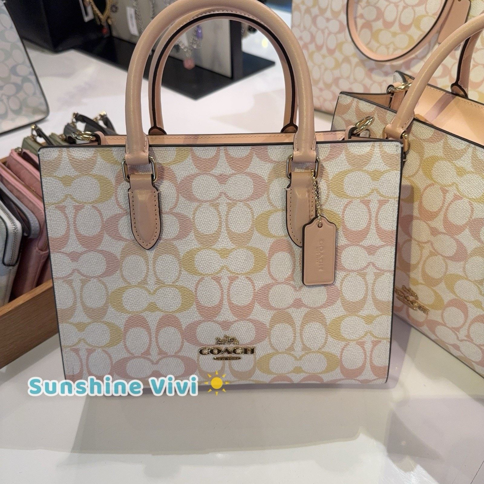 Coach NWT Coach Maggie Small Tote Bag In Pretty Chalk Pink CDZ08 Size ONE SIZE - 1 Thumbnail