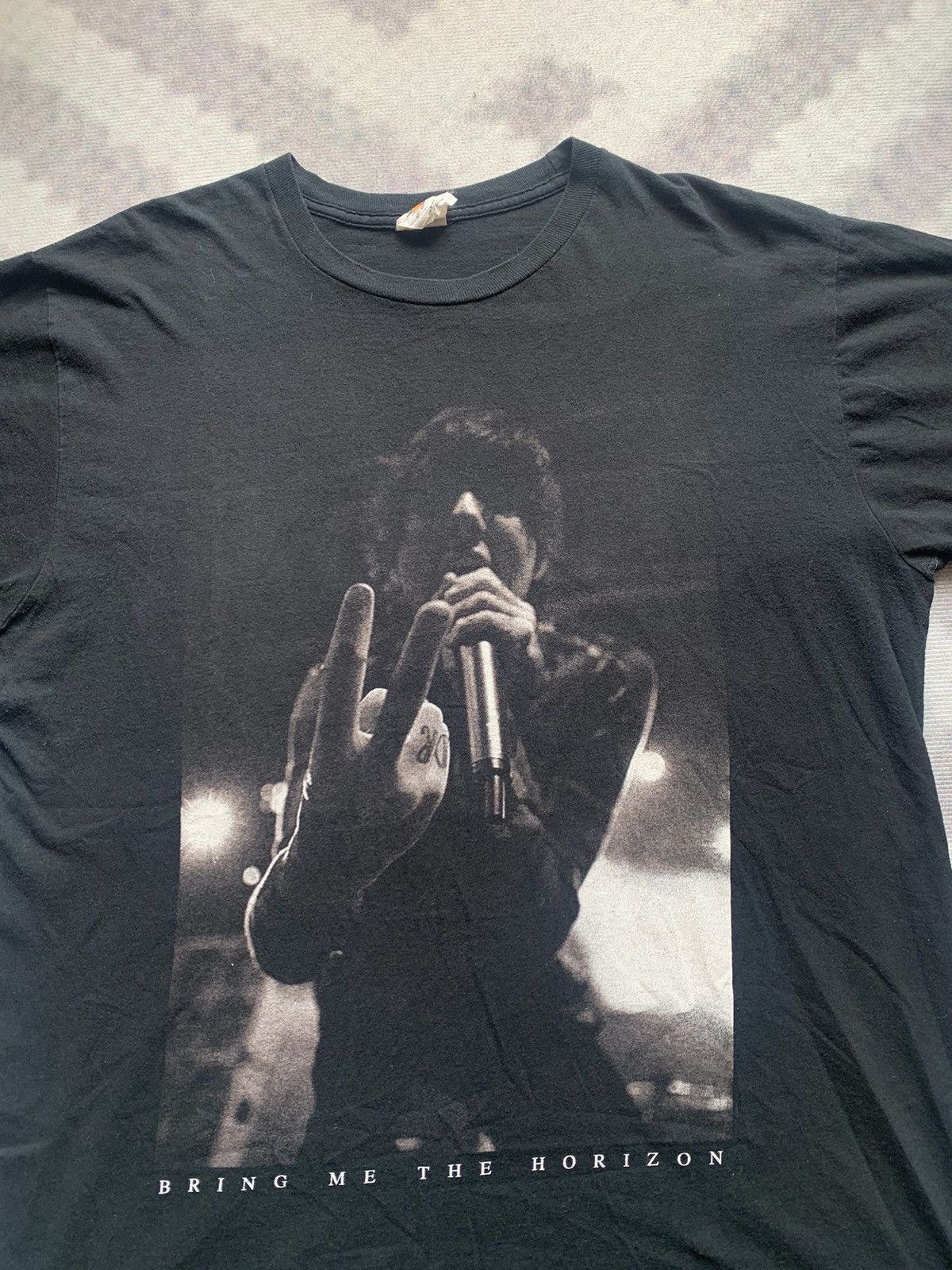 Band Tees Vintage Y2K Bring me the Horizon Bmth Band Tshirt Size US XL / EU 56 / 4 - 2 Thumbnail