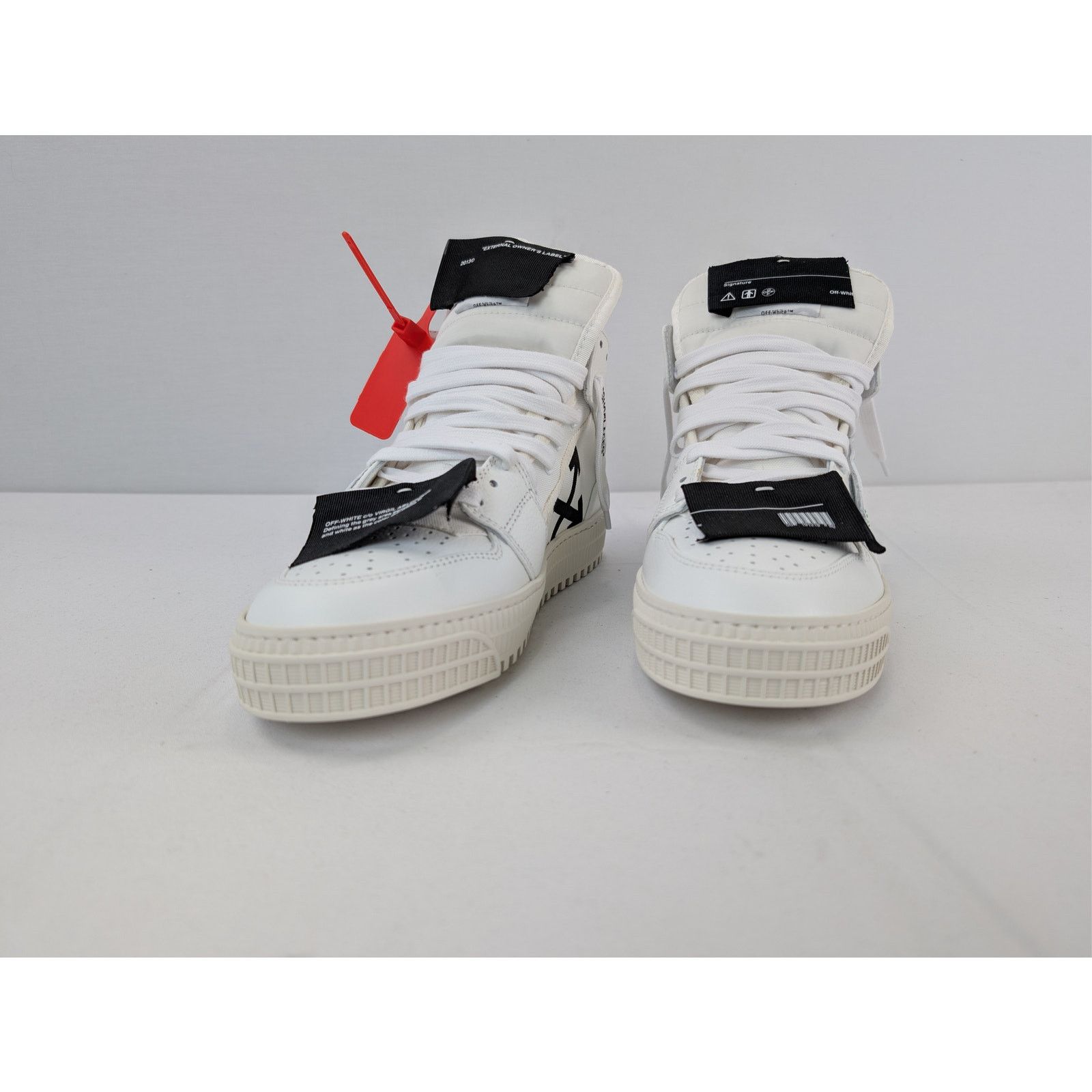 Off-White o1rshd1 Q:2 / Off-Court Sneakers in White Size US 7 / EU 40 - 8 Thumbnail