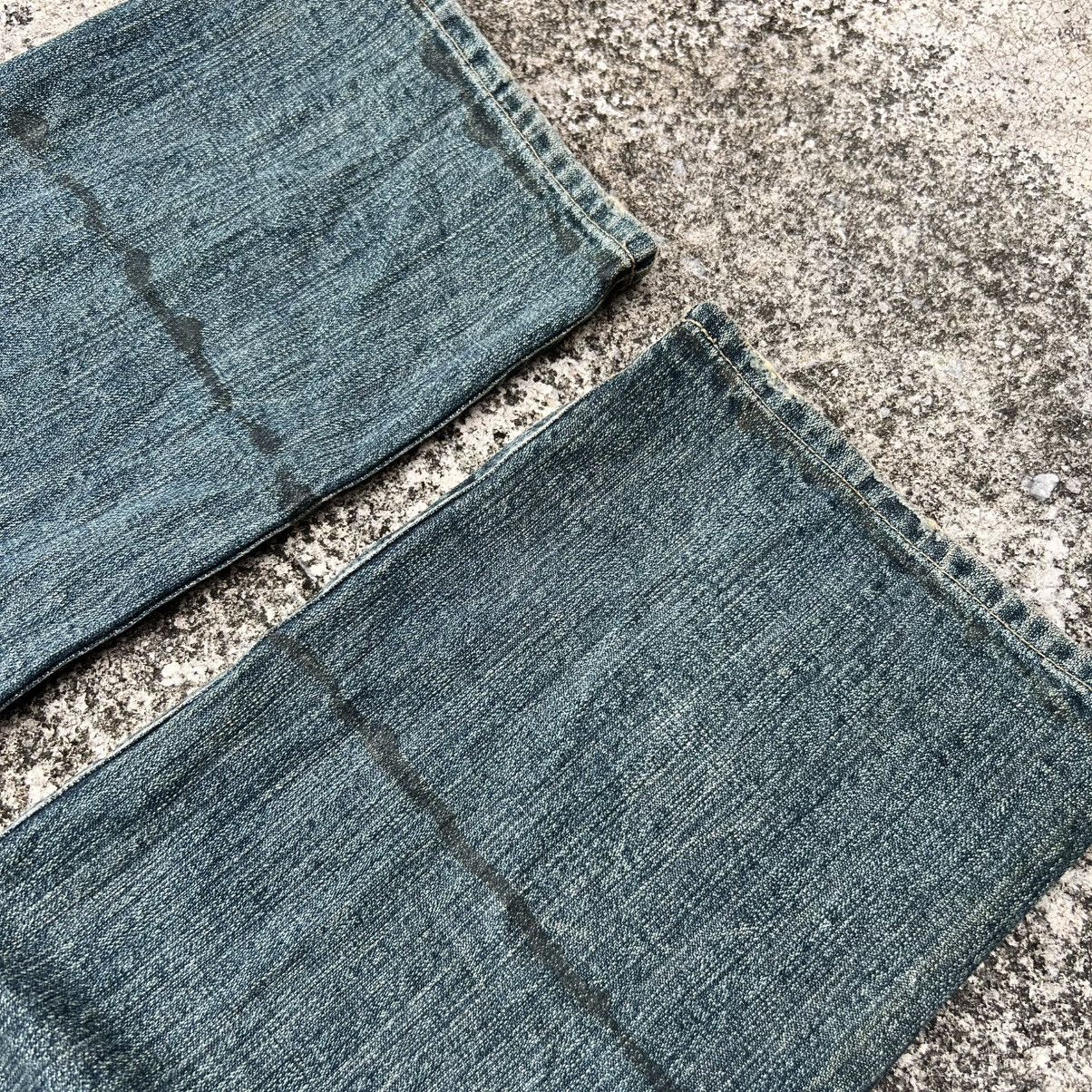 Japanese Brand “RARE” VINTAGE FADED BLUE JEANS WITH RARE ANGLED POCKETS Size US 33 - 18 Thumbnail