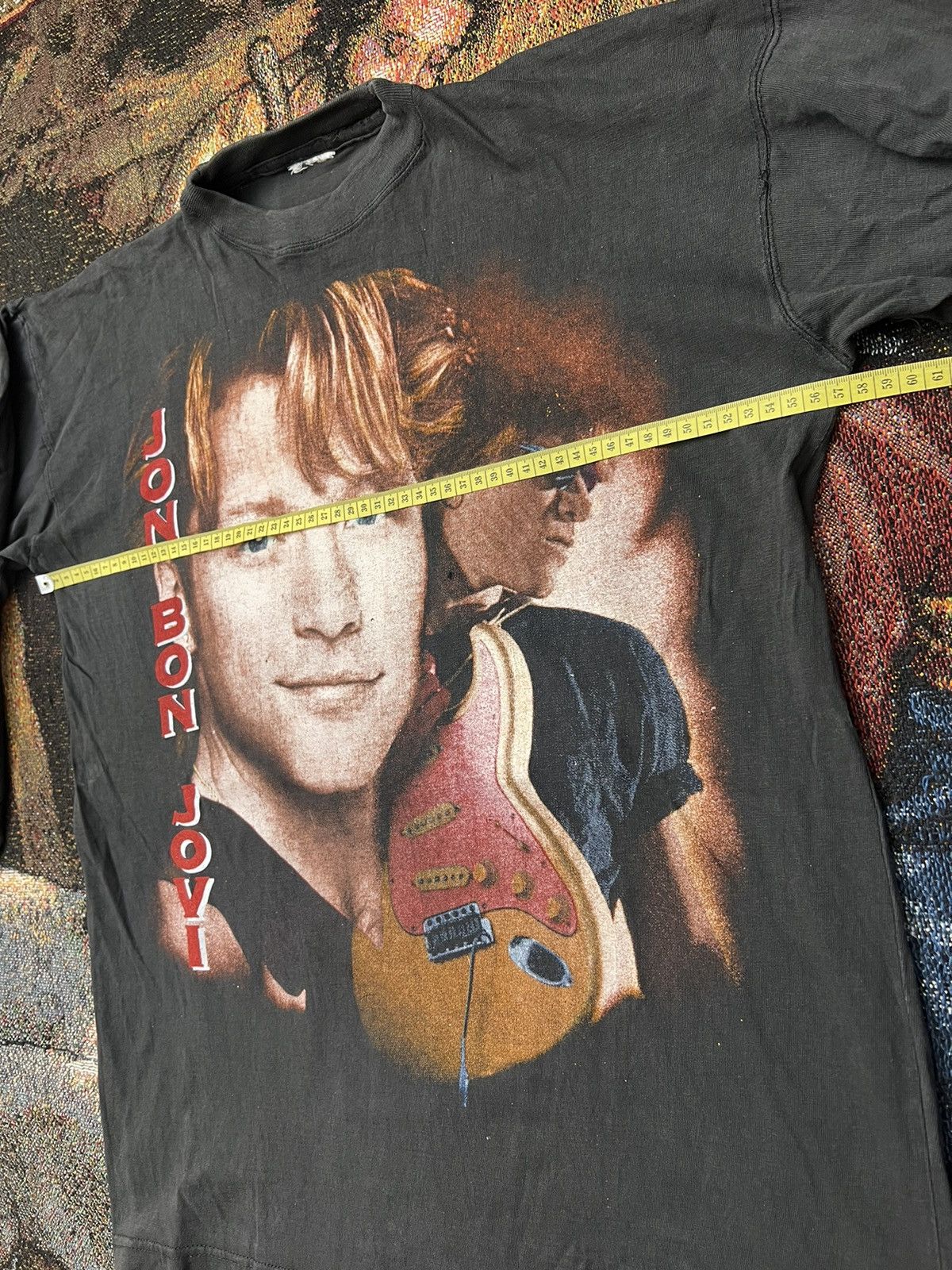 Band Tees Vintage Bon Jovi Parking Lot Bootleg LS Size US L / EU 52-54 / 3 - 7 Thumbnail