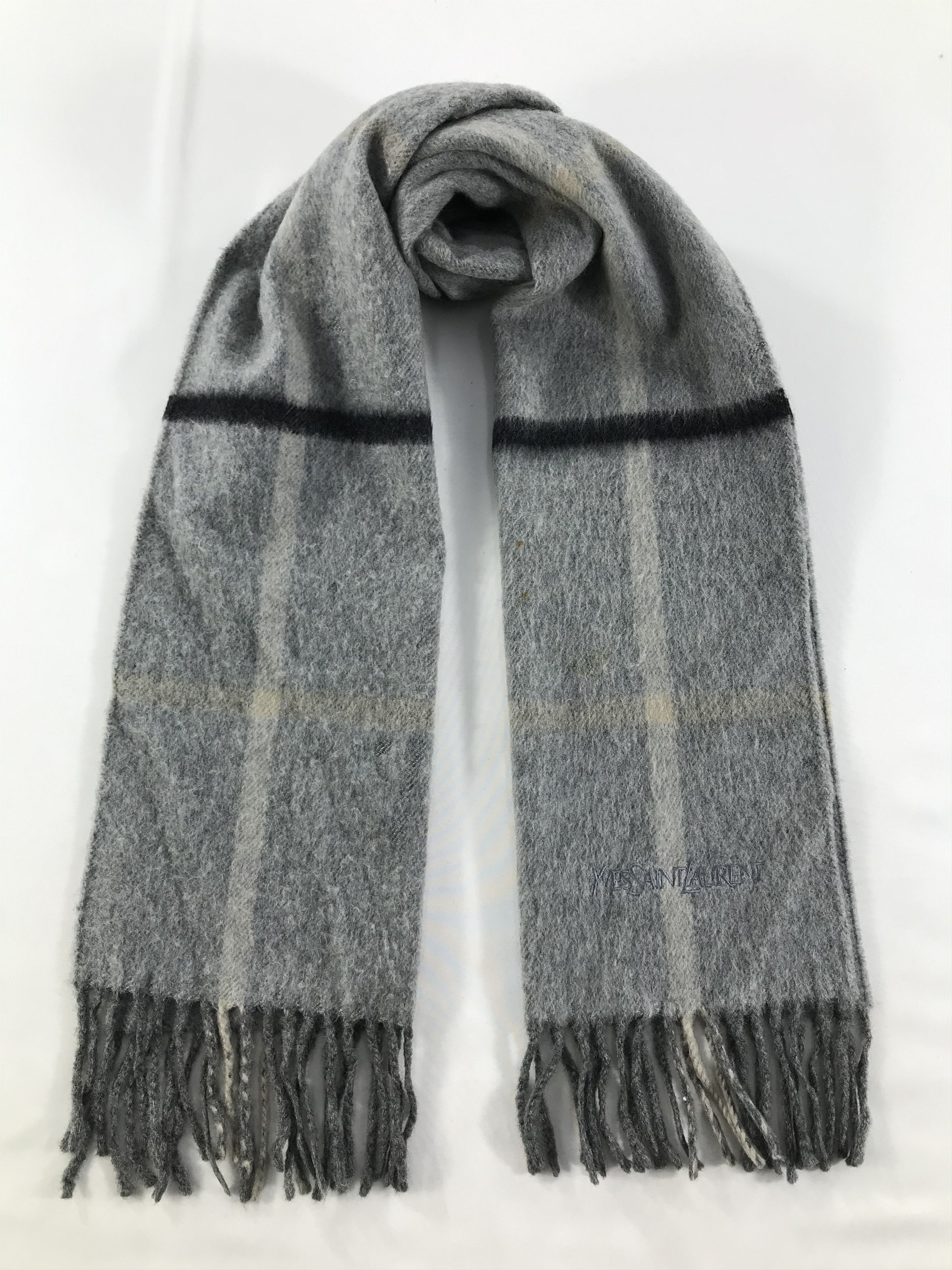 Yves Saint Laurent Vintage Yves Saint Laurent Scarf/Muffler/Neckwear MF1385 Size ONE SIZE - 1 Thumbnail