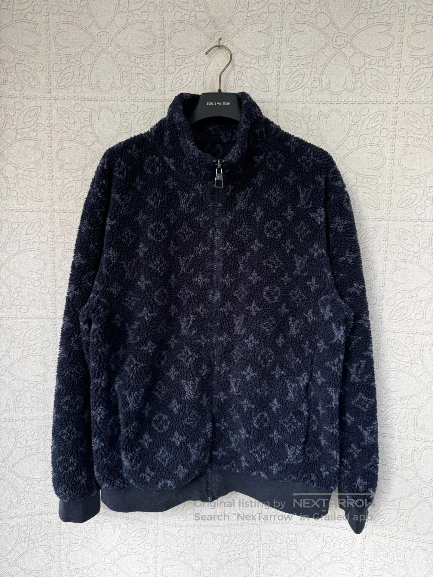 Louis Vuitton louis vuitton deep blue teddy fleece jacket. Size US XL / EU 56 / 4 - 1 Thumbnail