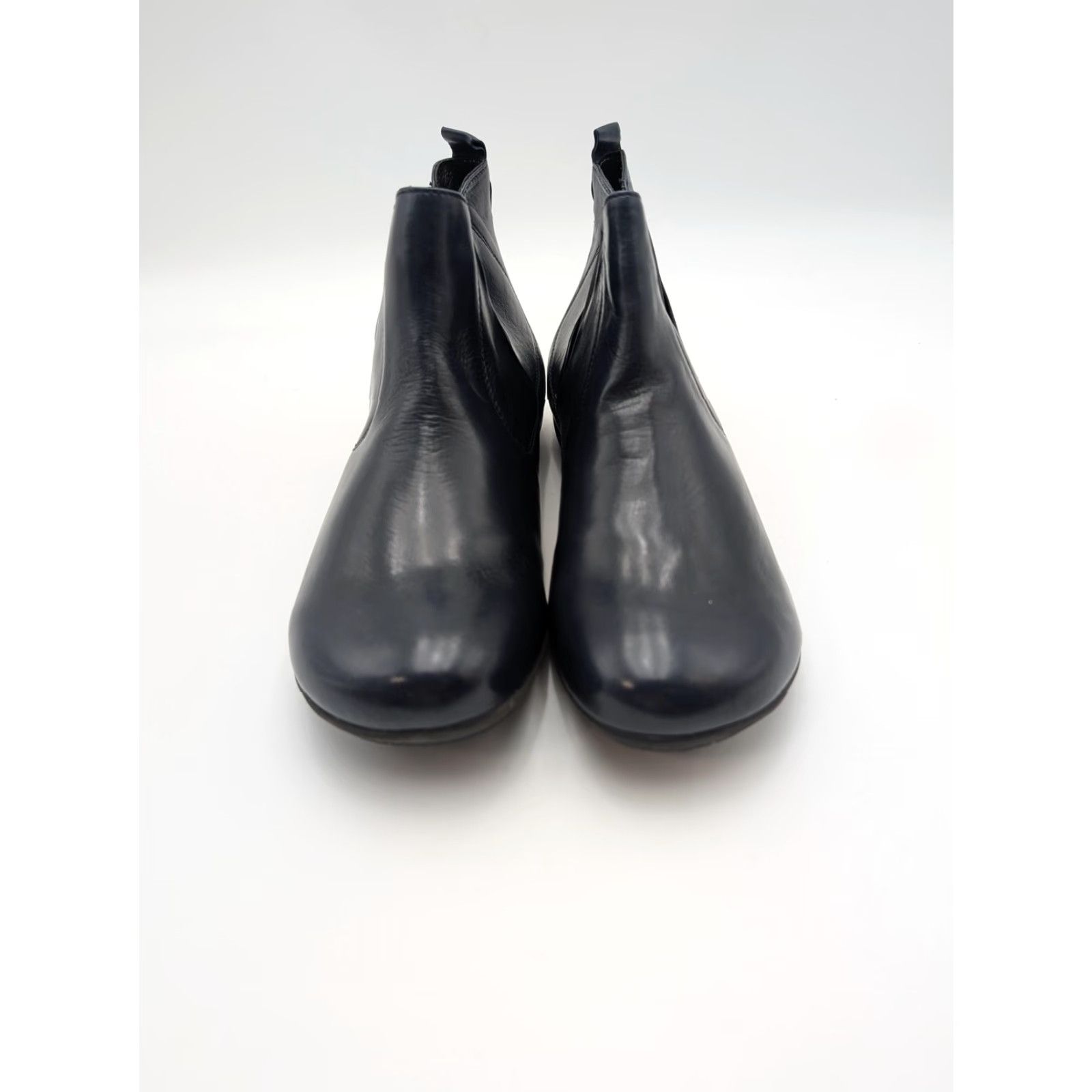 Vintage Josef Seibel Boots Womens 6.5 Blue Leather Chelsea Ankle Booties Comfort Casual Chelsea Boot Womens 6.5 Blue Leather Size US 7 / IT 37 - 4 Thumbnail