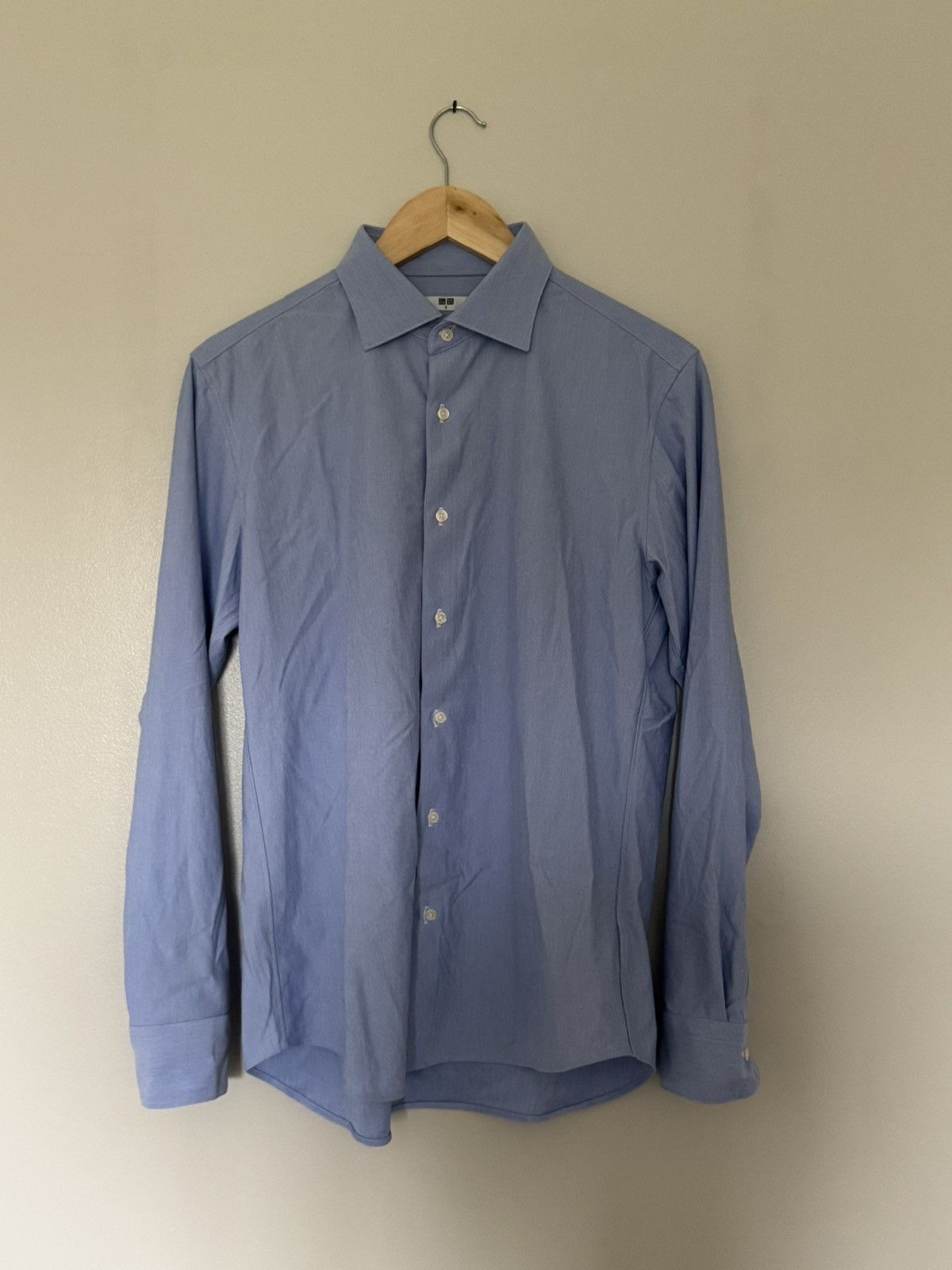 Uniqlo Blue button down shirt Size US S / EU 44-46 / 1 - 1 Thumbnail