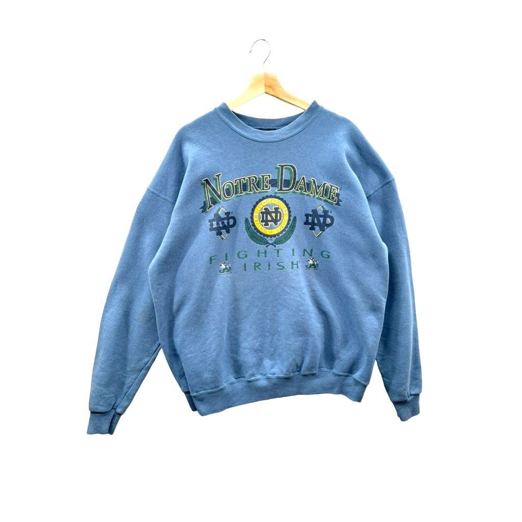 Vintage 1990s University of Notre Dame Fighting Irish Crest Crewneck Size US XL / EU 56 / 4 - 1 Thumbnail