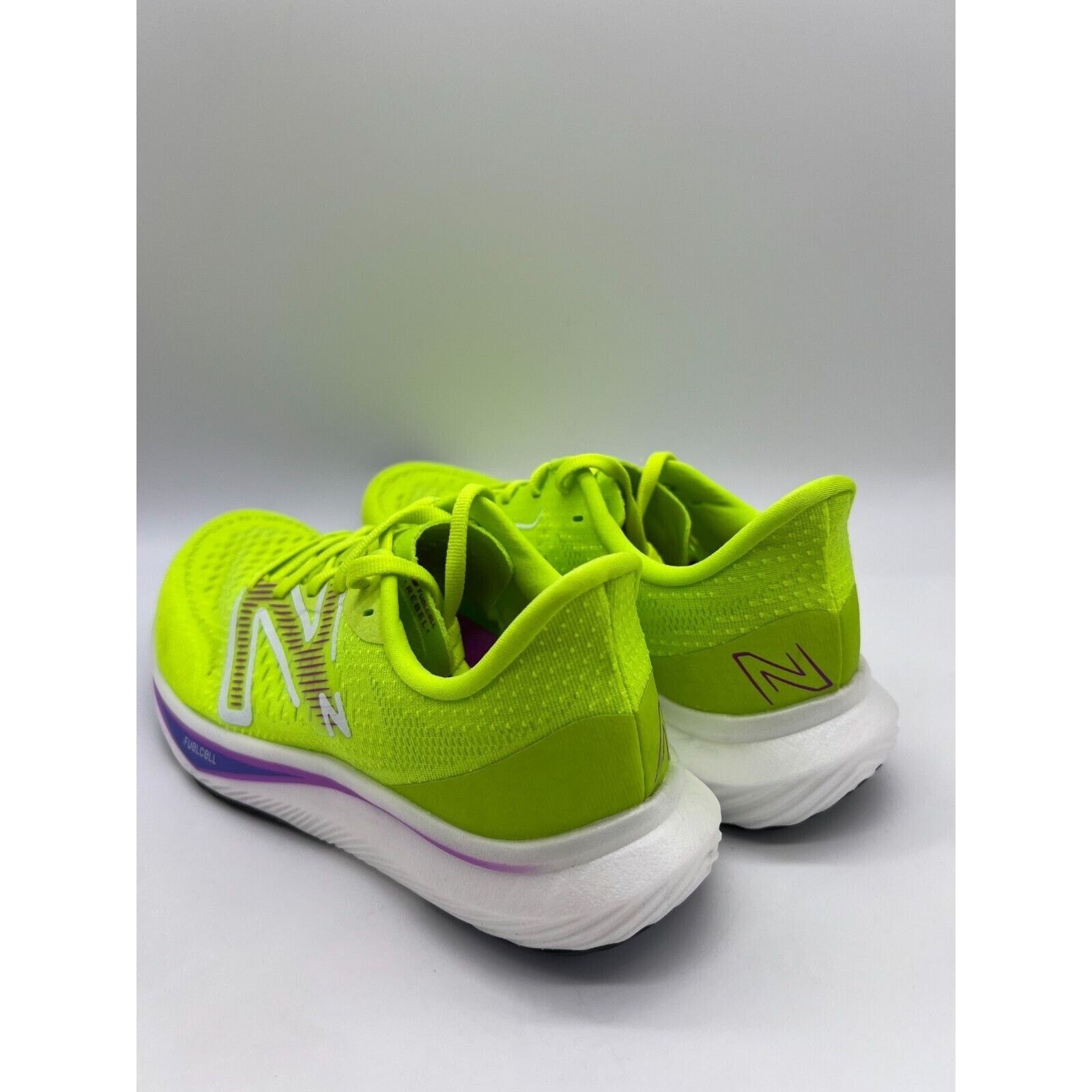 New Balance New Balance FuelCell Rebel V3 Running Volt Women Size 9B Size US 9 / IT 39 - 11 Thumbnail