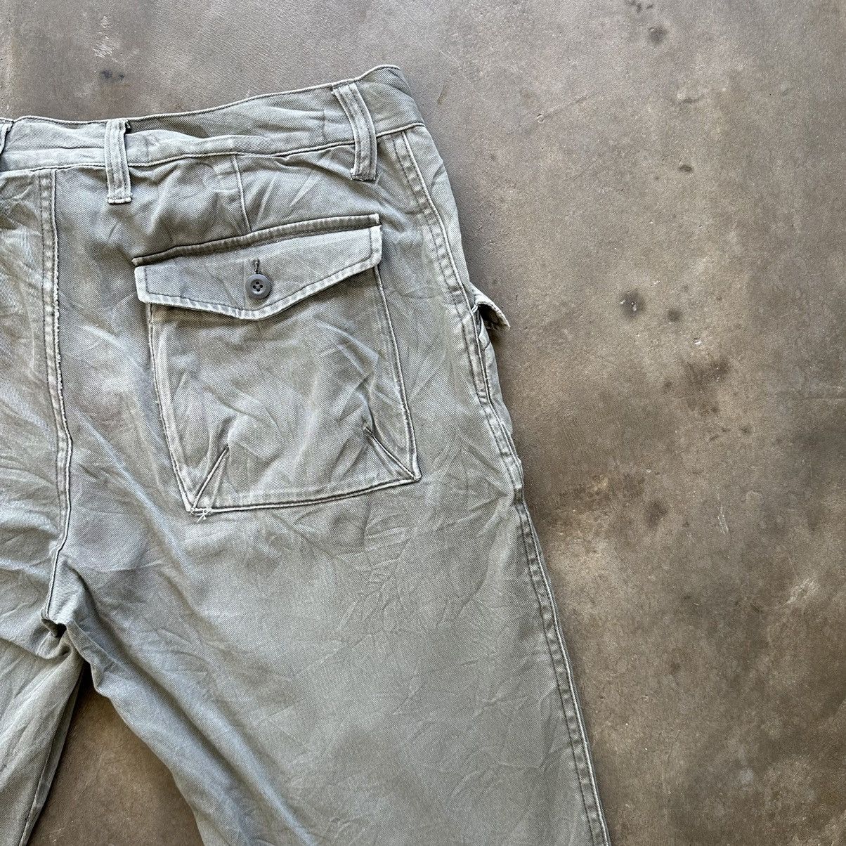 Japanese Brand Vintage Japanese Buckle Distressed Casual Trousers Pant Size US 32 / EU 48 - 12 Thumbnail