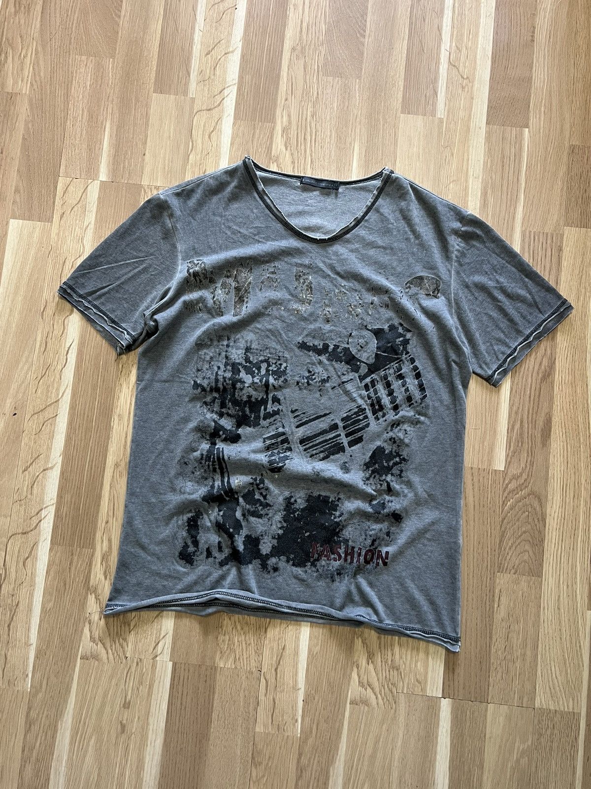 Vintage Affliction grunge tee shirt y2k skater emo goth cybery2k Size US M / EU 48-50 / 2 - 3 Thumbnail