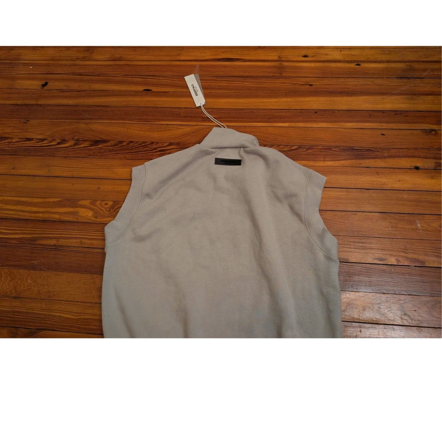 Fear of God Essentials Fear of God Beige Mens XS Vest NWT Size US XS / EU 42 / 0 - 5 Thumbnail