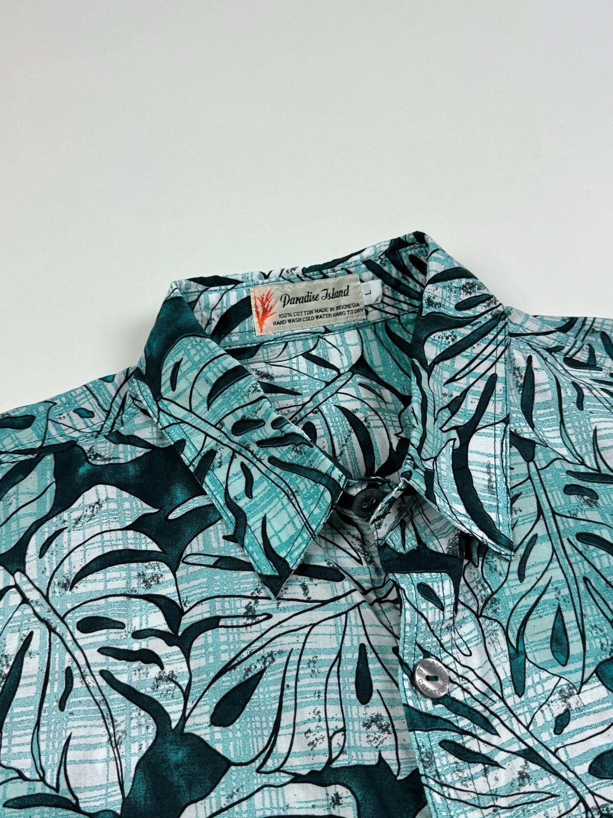 Vintage Vintage Paradise Island Palm Leaves Hawaiian Shirt Size US L / EU 52-54 / 3 - 6 Thumbnail