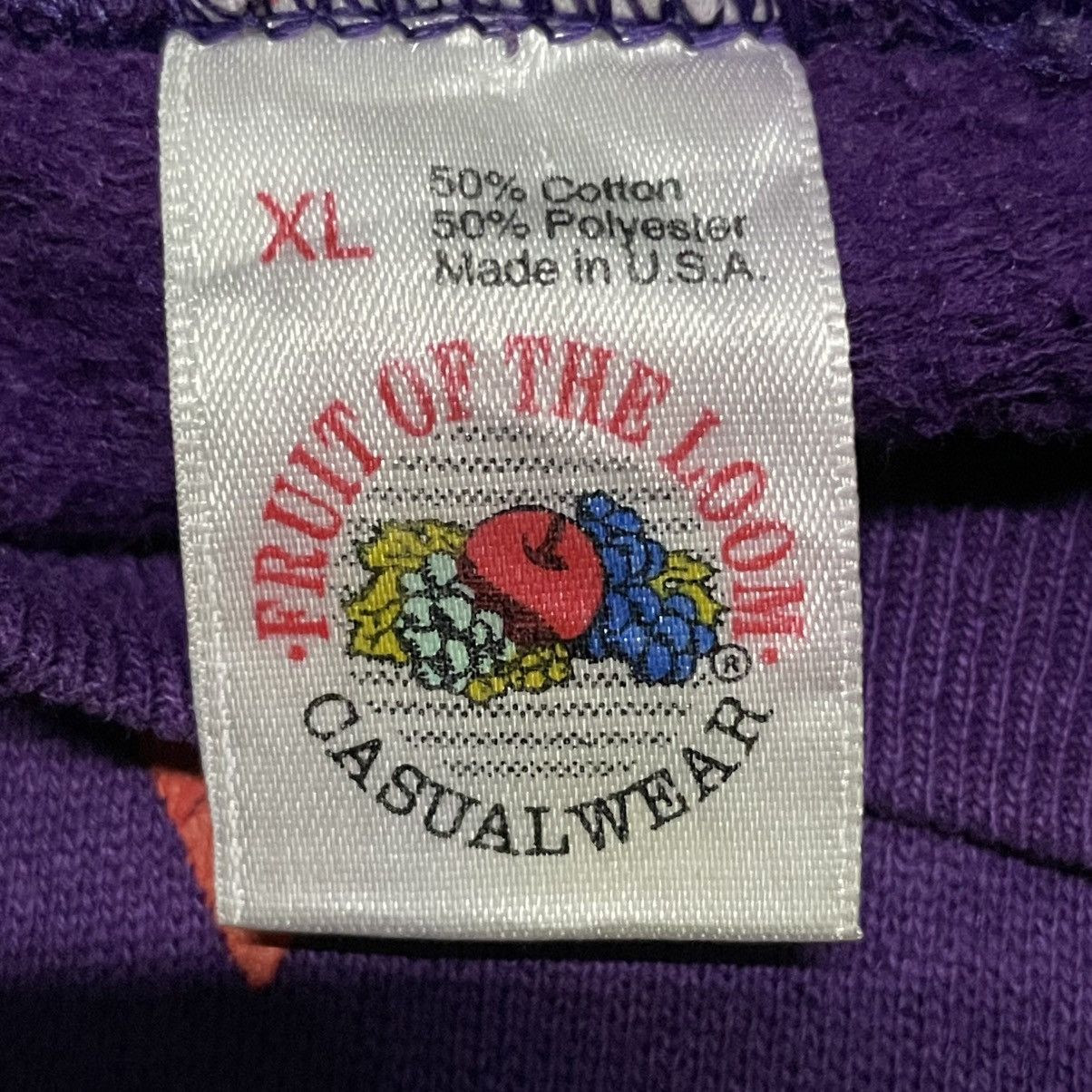 Guess × Vintage Vintage Guess Usa Crewneck Sweatshirt Size US L / EU 52-54 / 3 - 4 Thumbnail