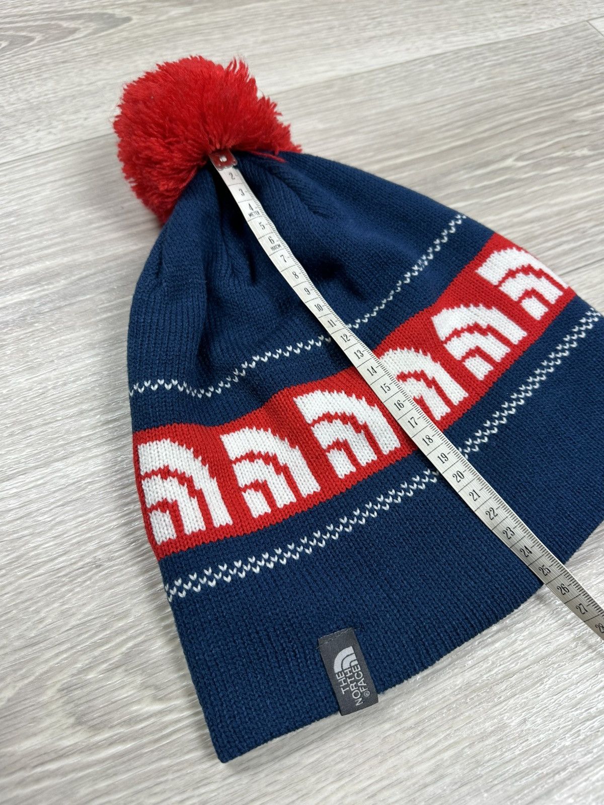 The North Face × Vintage Vintage The North Face Pom Pom Unisex Hats Size ONE SIZE - 5 Thumbnail