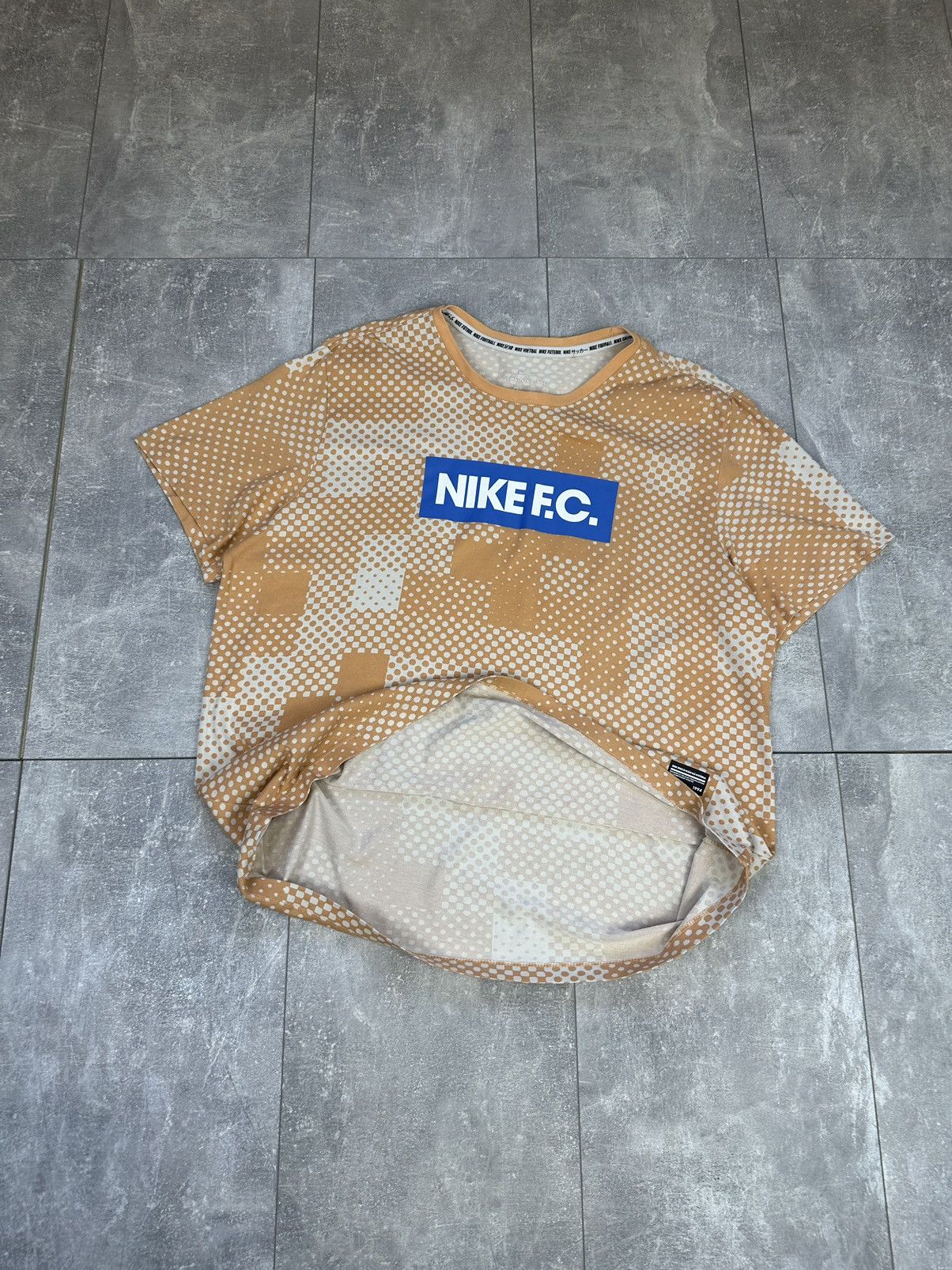 Nike Men’s Nike Fc soccer tee overprint logo Size US XL / EU 56 / 4 - 9 Thumbnail