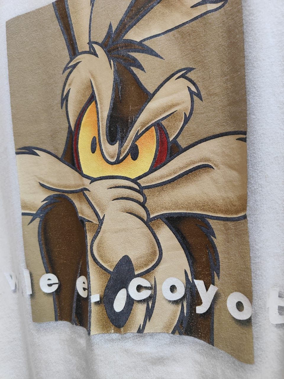 Vintage usa VINTAGE 1999 WILE E. COYOTE CARTOON T SHIRT WARNER BROS Size US L / EU 52-54 / 3 - 7 Thumbnail
