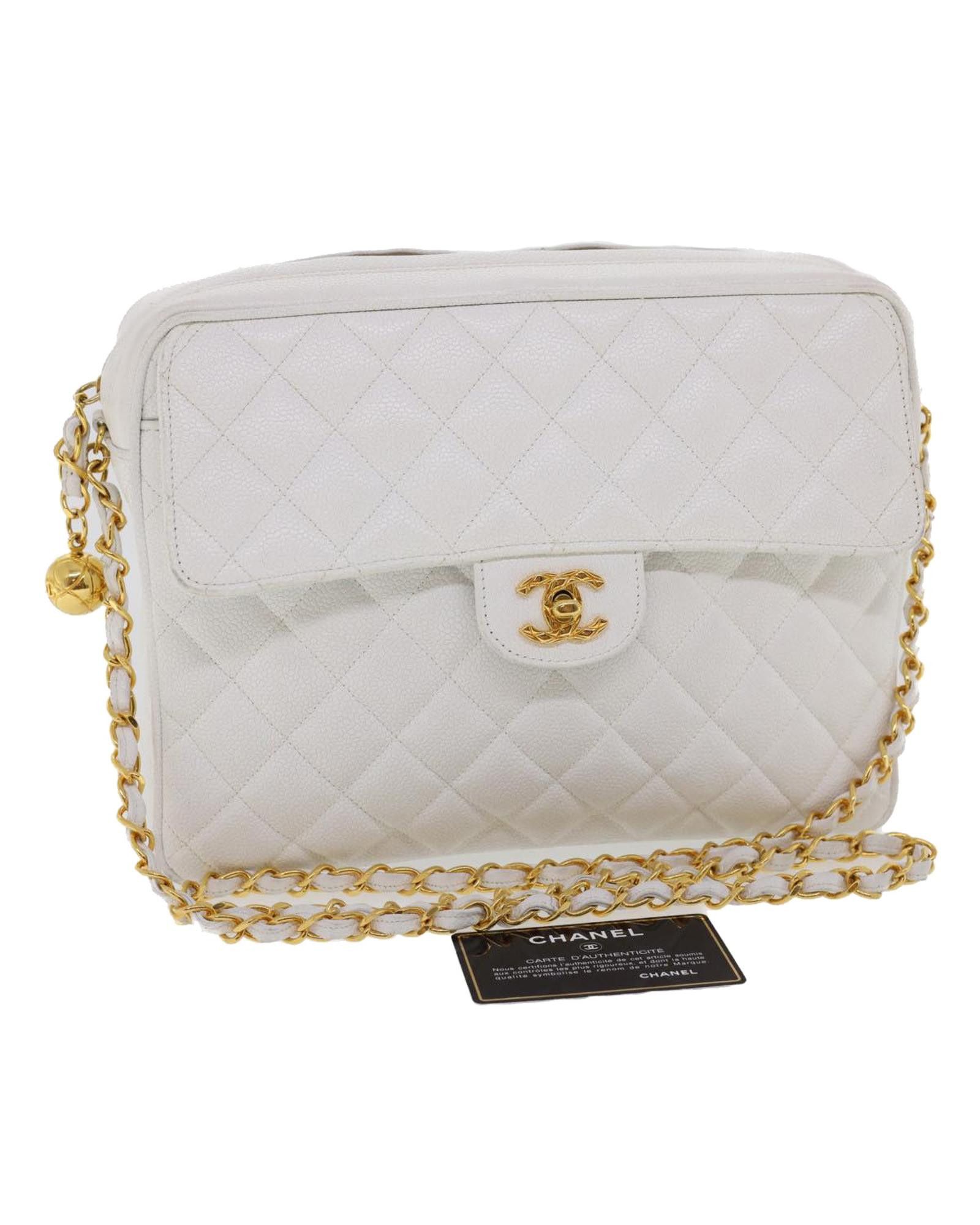 image of Chanel Matelasse Chain Shoulder Bag in Gold, Women's