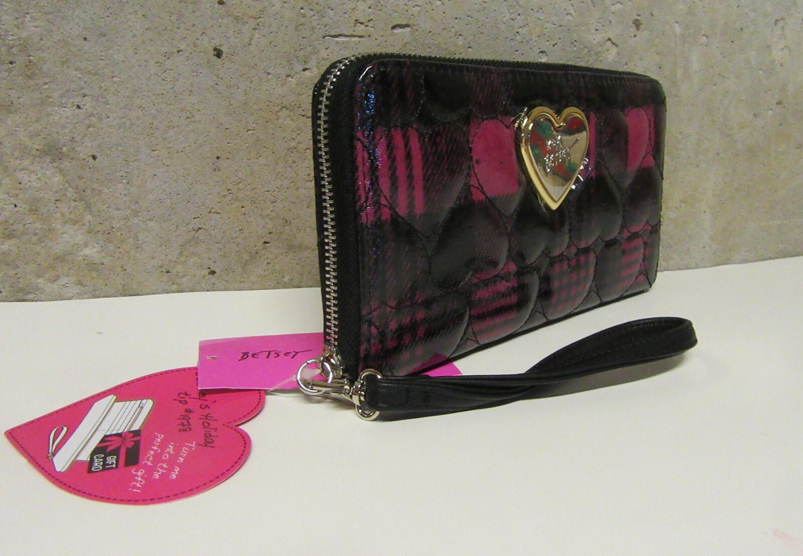 Designer Betsey Johnson Puffy Hearts Zip Around Wallet Plaid Size ONE SIZE - 4 Thumbnail