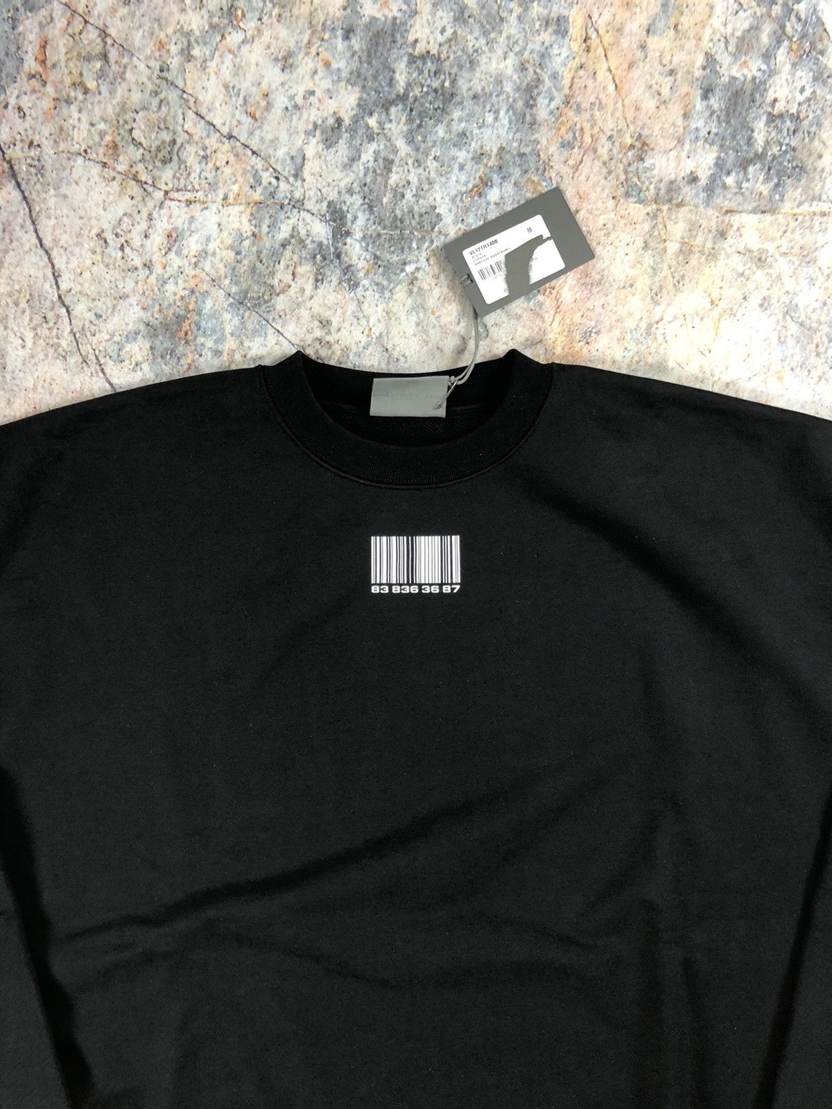 Vetements Vetements barcode sweatshirt new Size US M / EU 48-50 / 2 - 2 Thumbnail