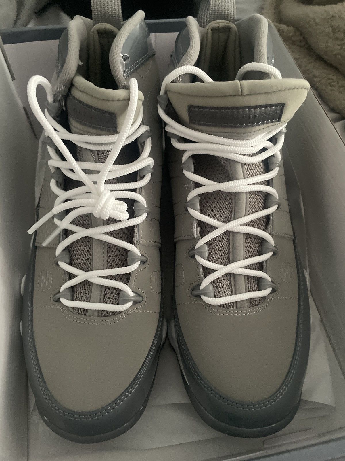 Jordan Brand × Nike Cool grey 9s Size US 9 / EU 42 - 7 Thumbnail