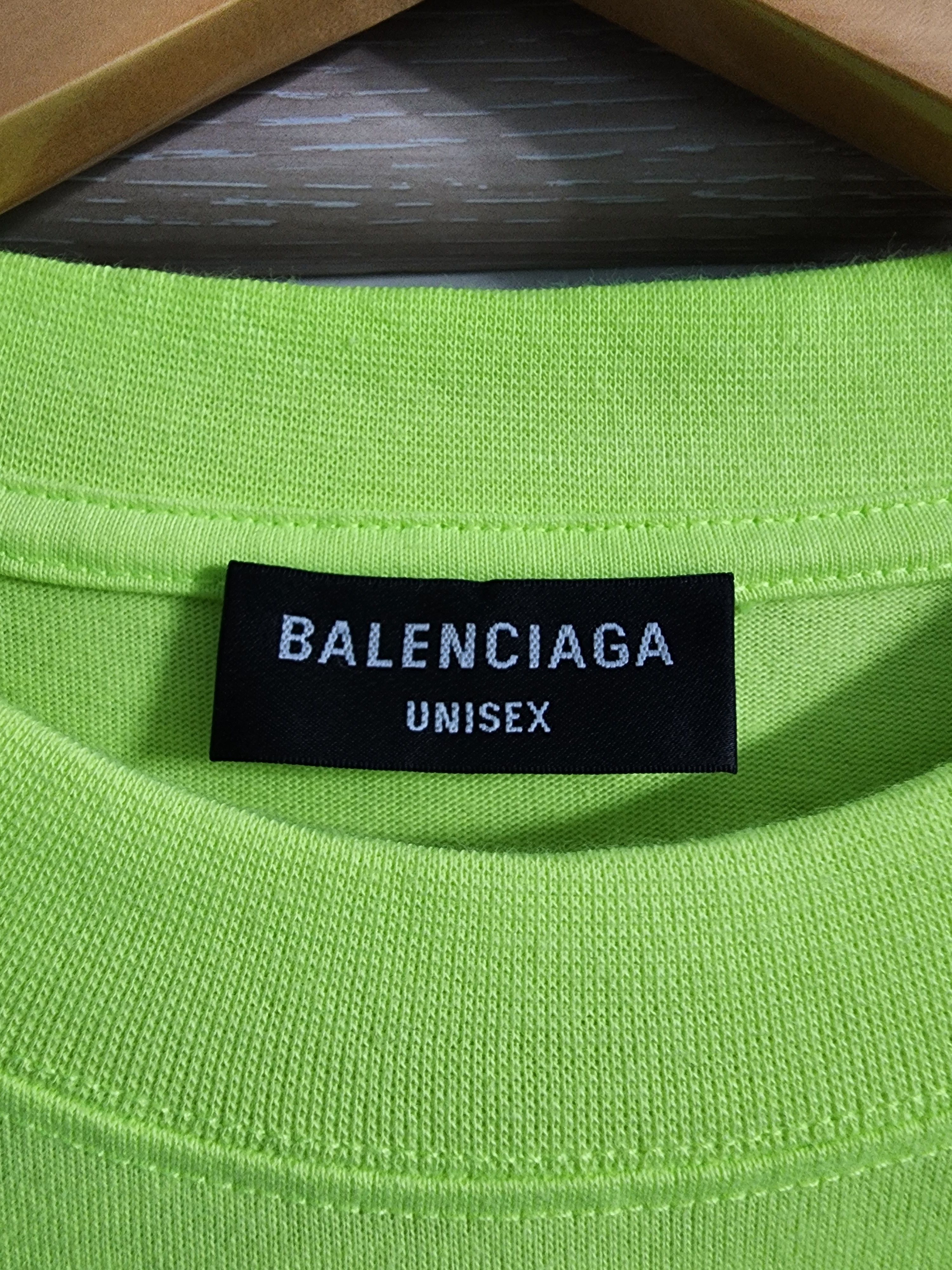 Balenciaga World Food Programme T-Shirt Size US XL / EU 56 / 4 - 7 Thumbnail