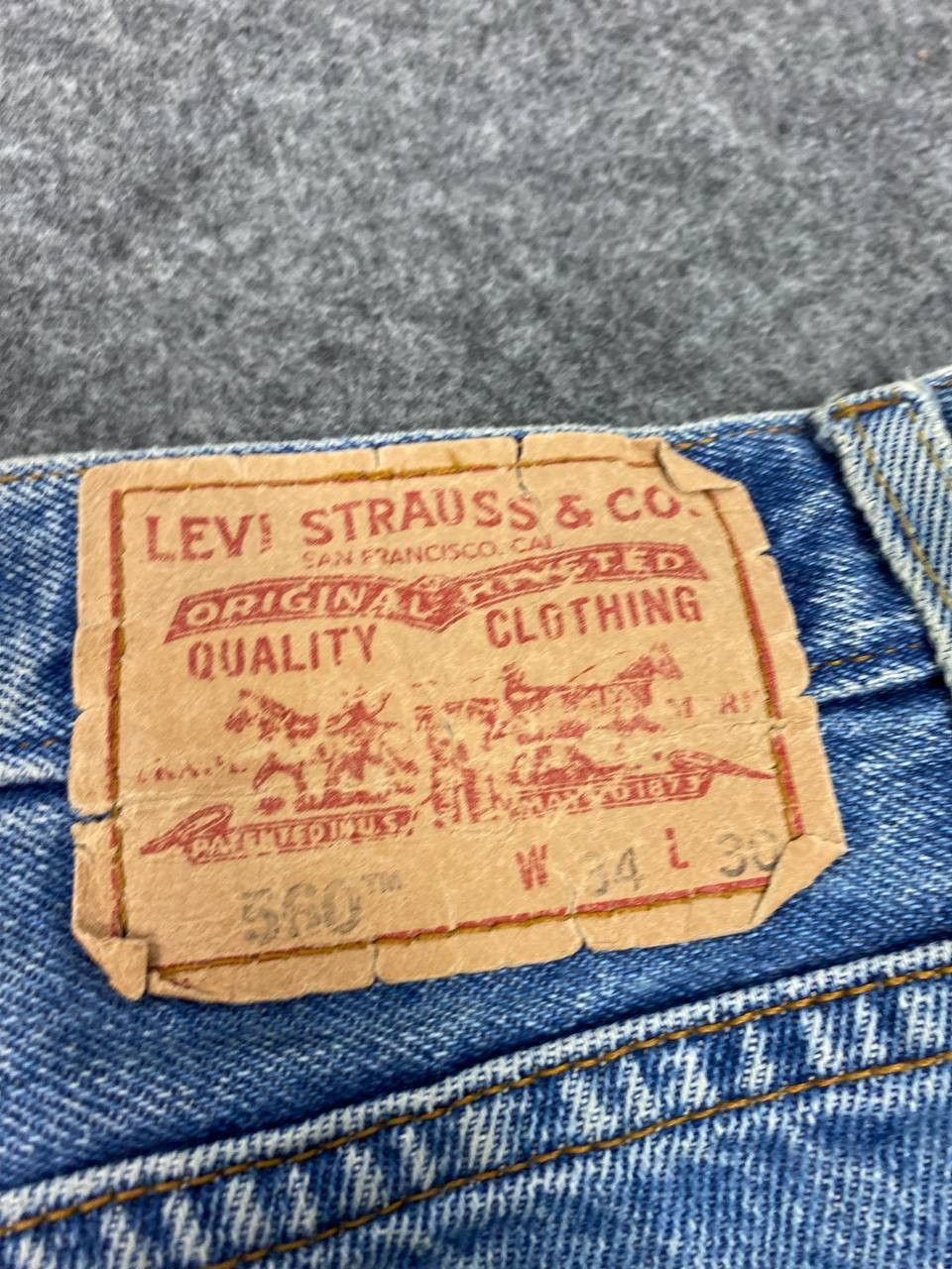 Levi's vintage levis 560 distressed denim Size US 36 / EU 52 - 6 Thumbnail