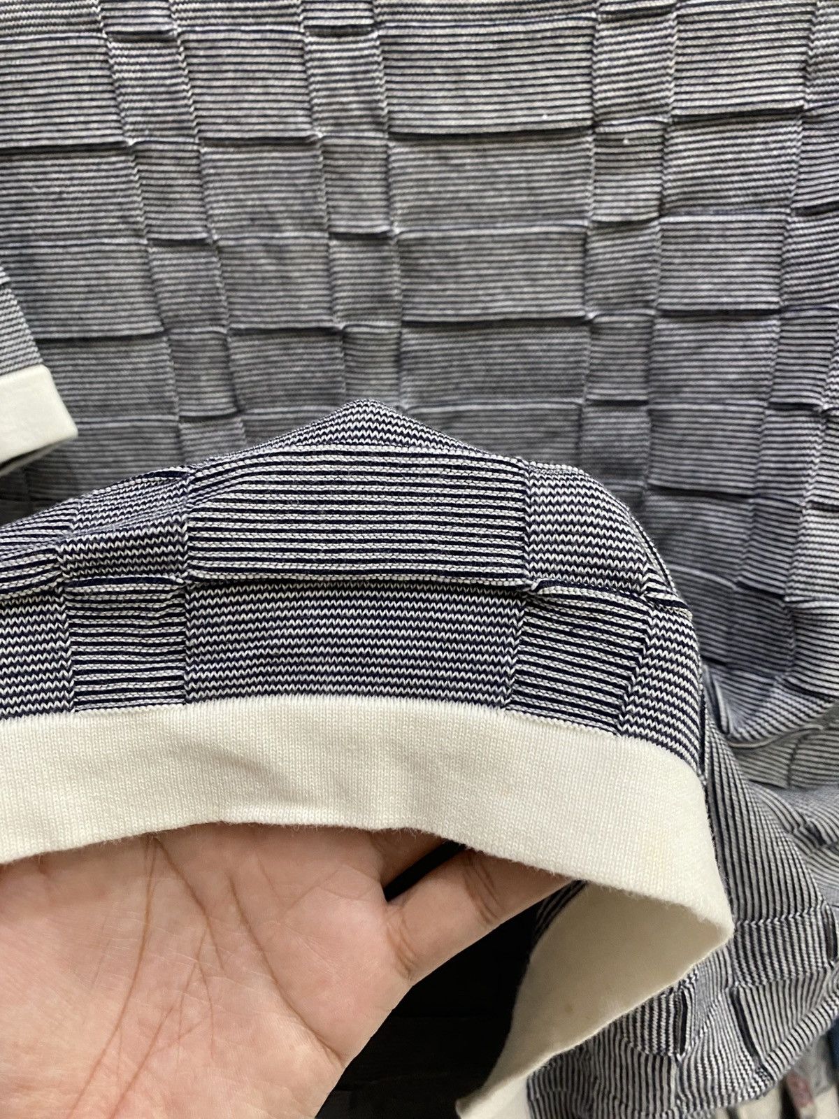Japanese Brand TAKEO KIKUCHI TSHIRT Size US S / EU 44-46 / 1 - 5 Thumbnail