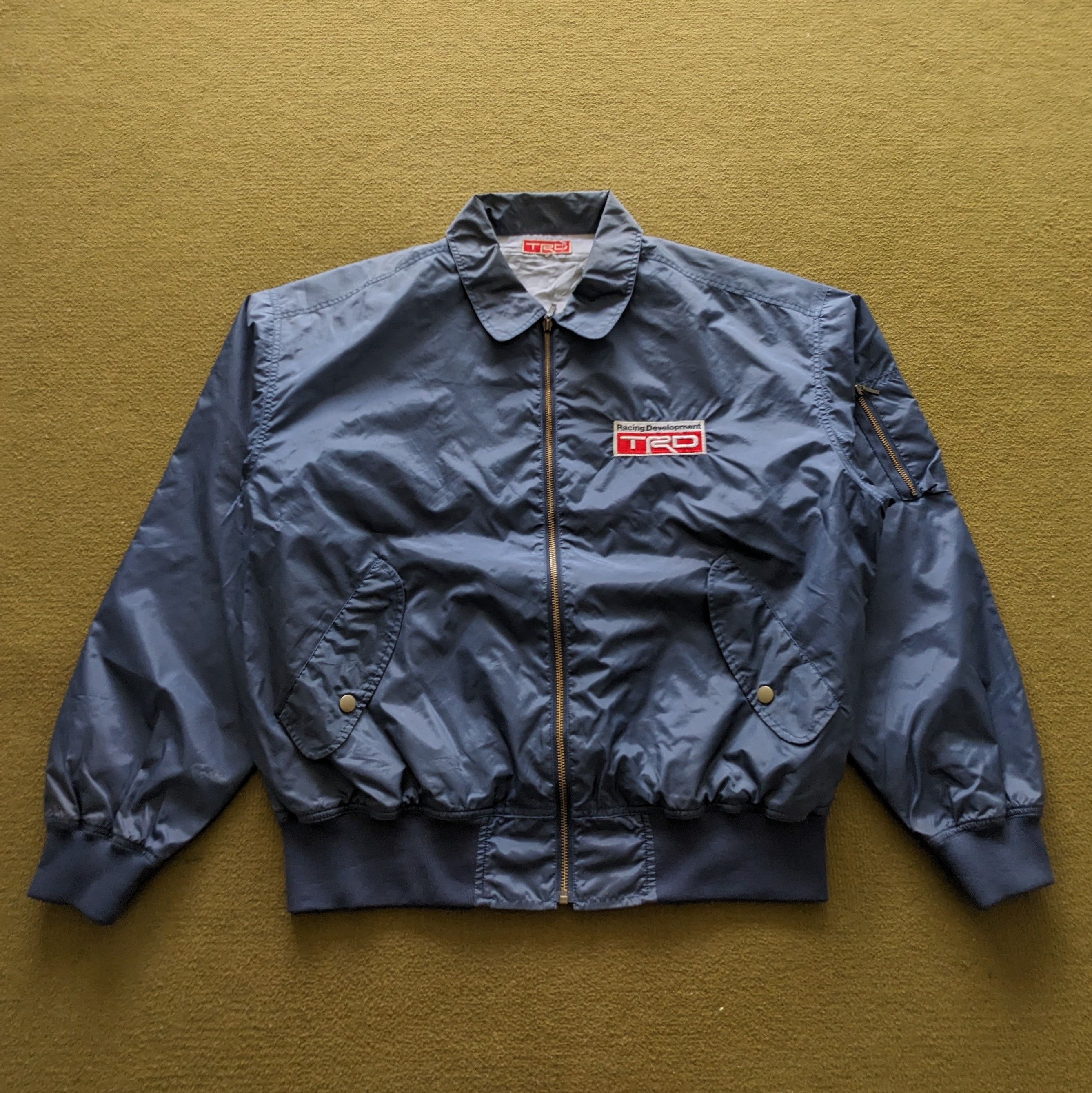Vintage Vintage TRD TOYOTA Racing Team Windbreaker Bomber Jacket Size US L / EU 52-54 / 3 - 2 Thumbnail